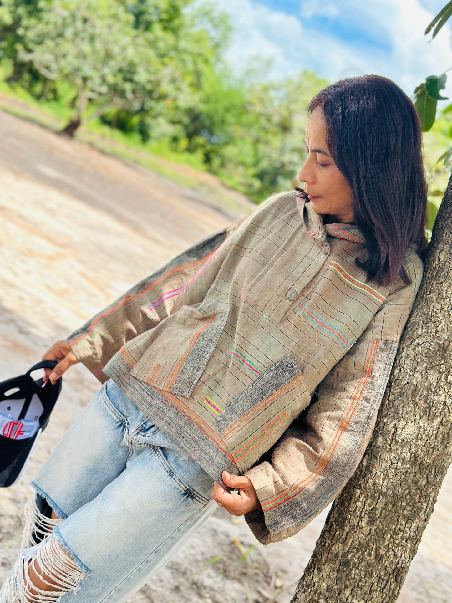 Sustainable hemp pullover hoodie, kangaroo pocket, great for casual boho style in 2025