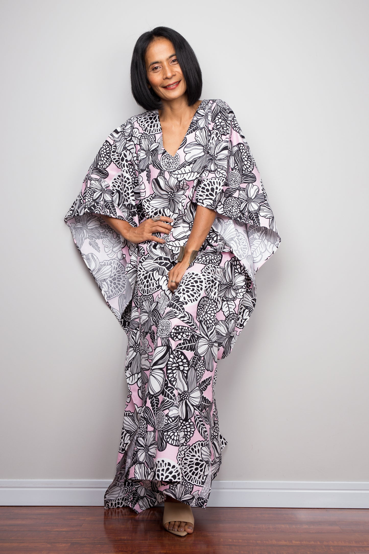 Pink floral kaftan