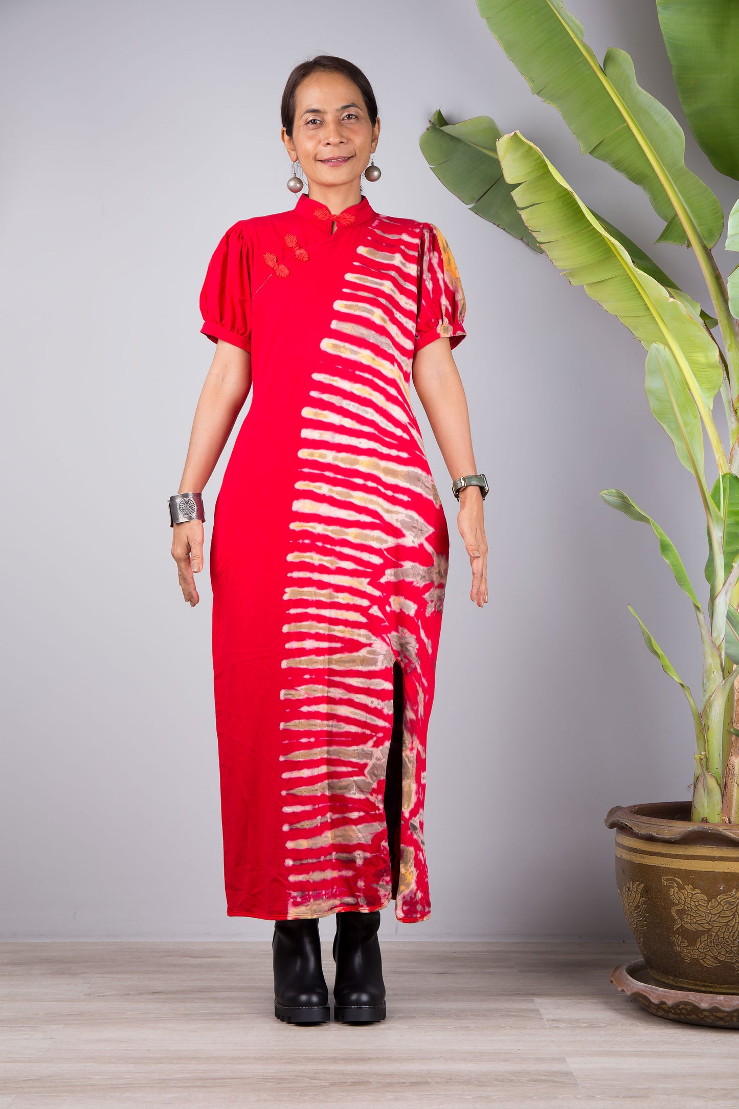 Red tie dye maxi dress with split and oriental collar
