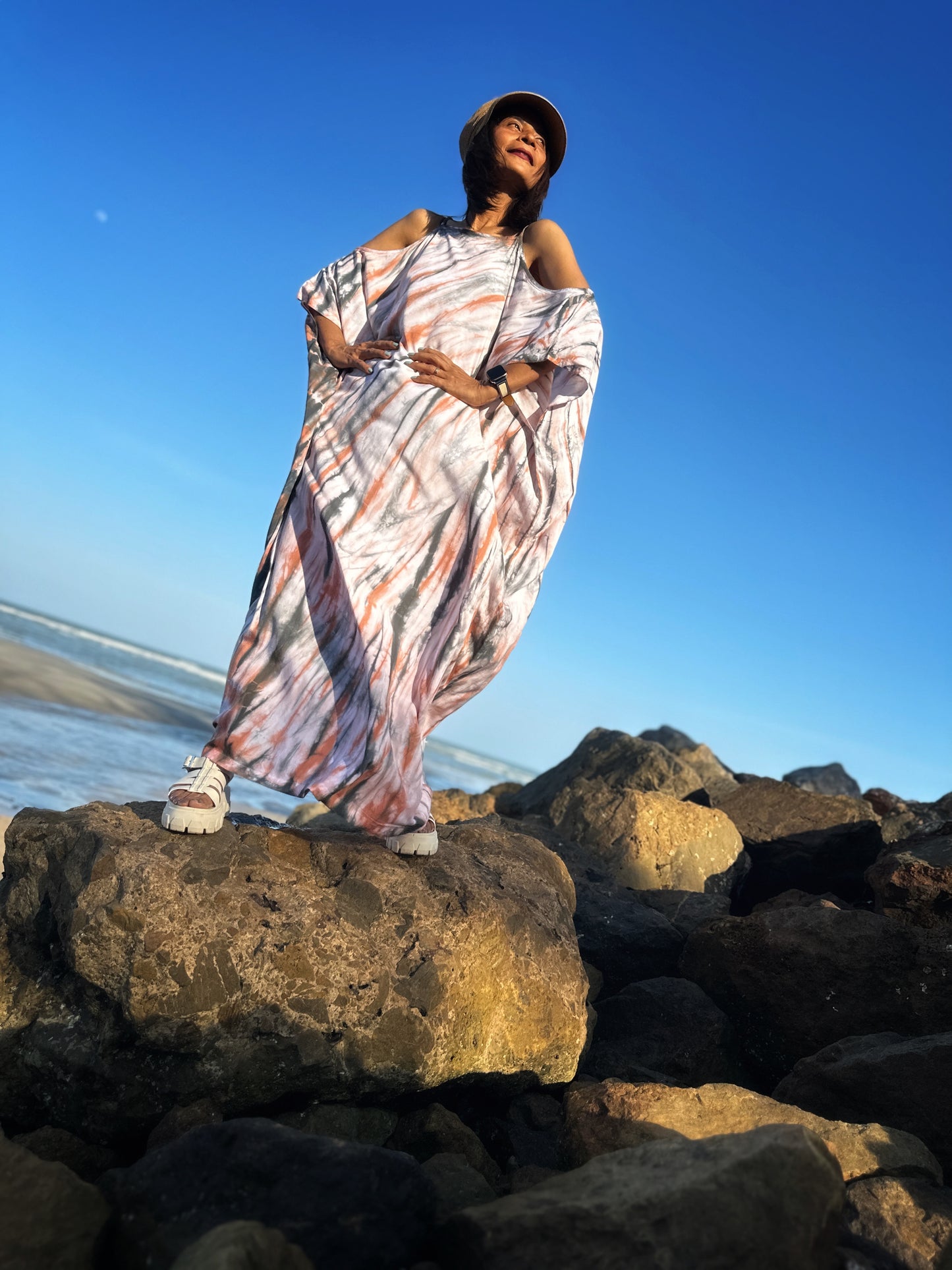 Shibori Tie dye kaftan dress with earth tones. Unique, tie dye caftan dress by Nuichan