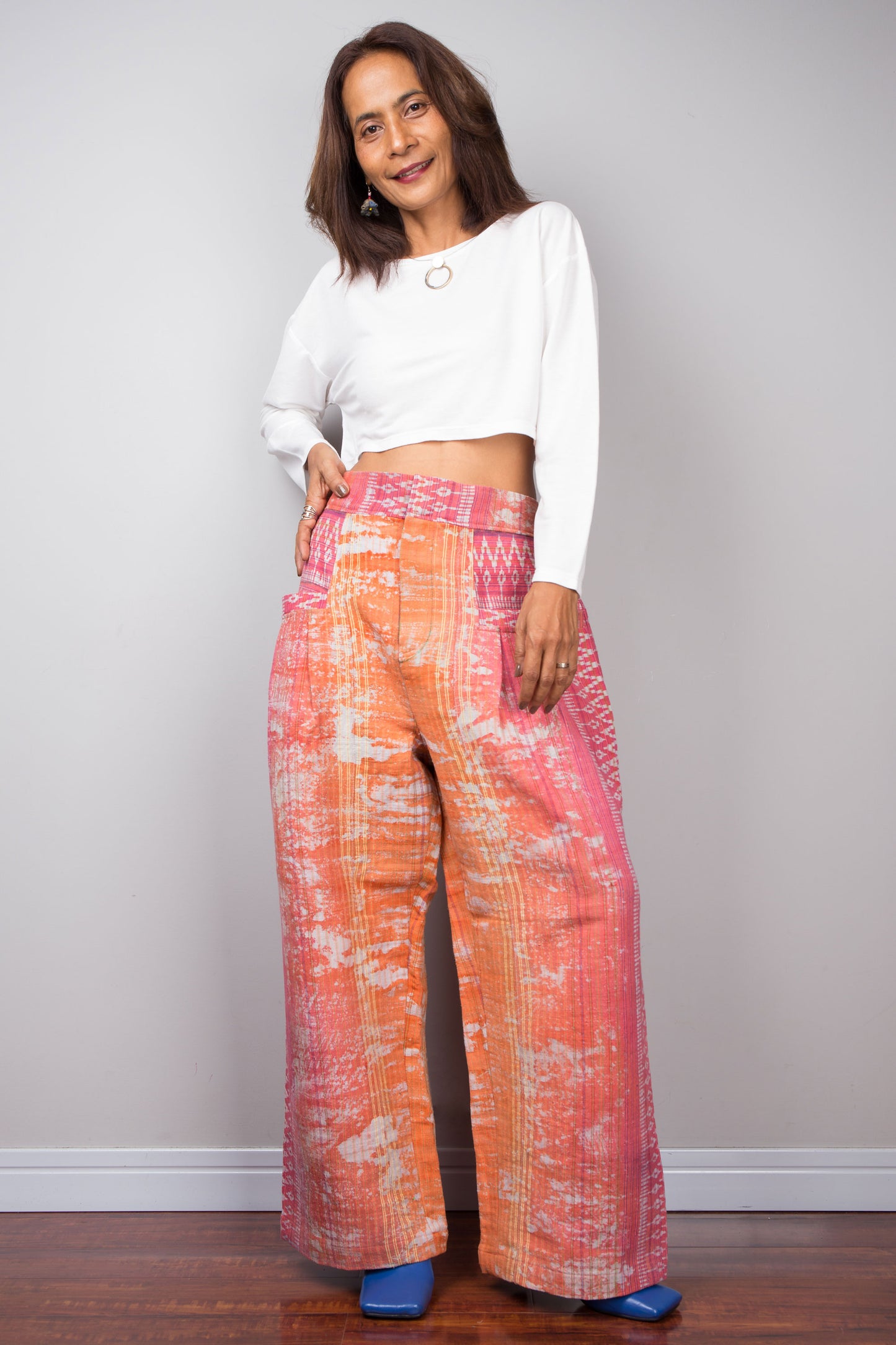 Nuichan offers these comfortable pink and orange tie-dye hemp pants, perfect for those seeking unique, sustainable fashion options.