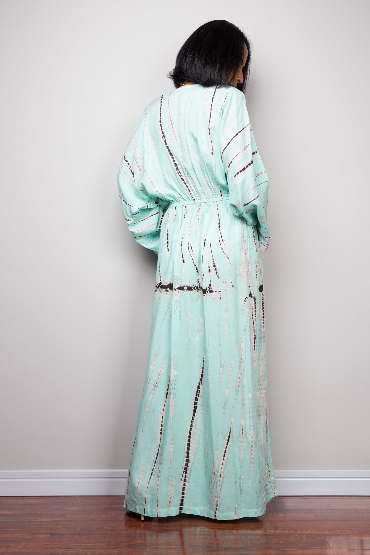 Tie dye kimono dress with pockets