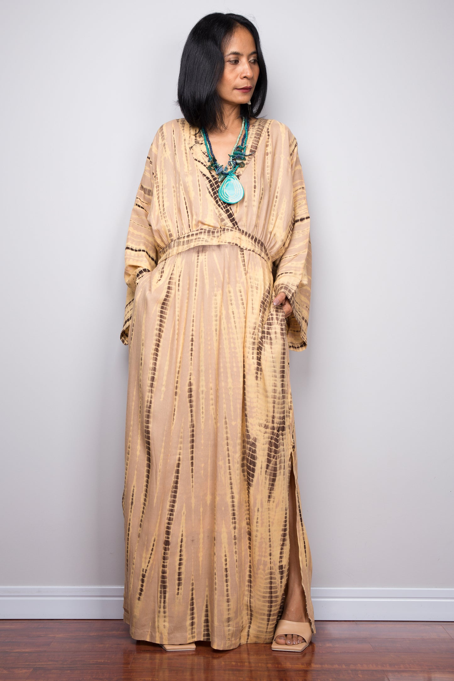 Tie dye kimono dress with pockets