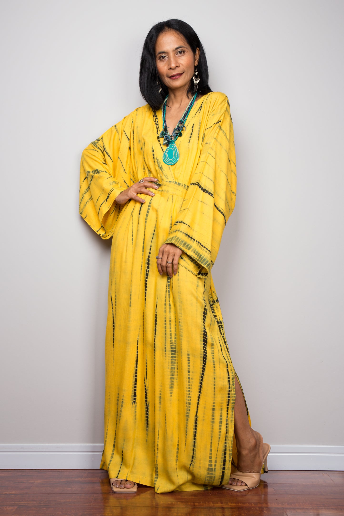 Tie dye kimono kaftan dress, beach dress, yellow maxi dress, resort kaftan, summer kaftan, loose fit dress, loungewear, yellow kaftan with pockets