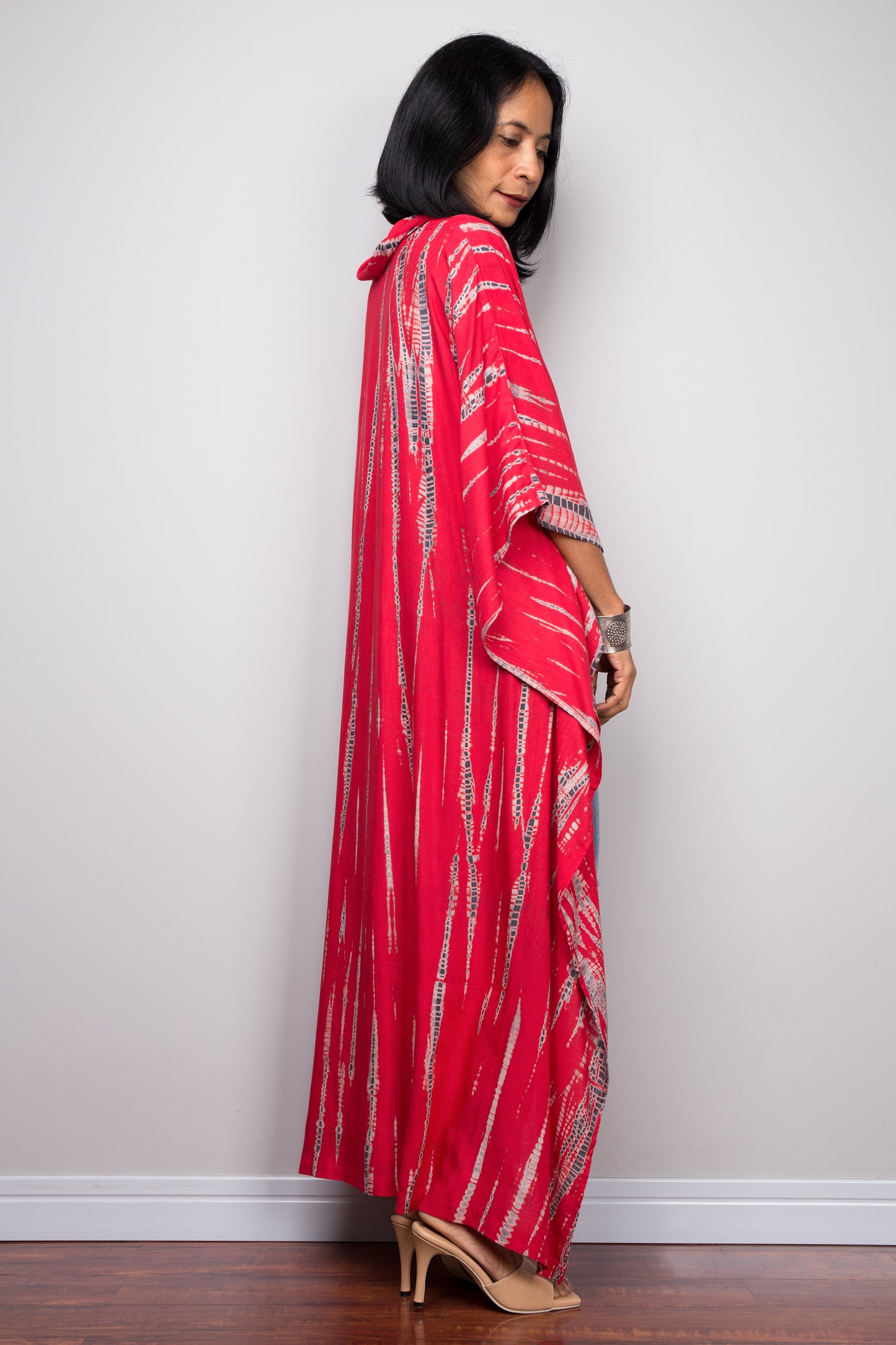 Buy red Tie dye Kaftan top dress online. Short front tie dye dress by Nuichan