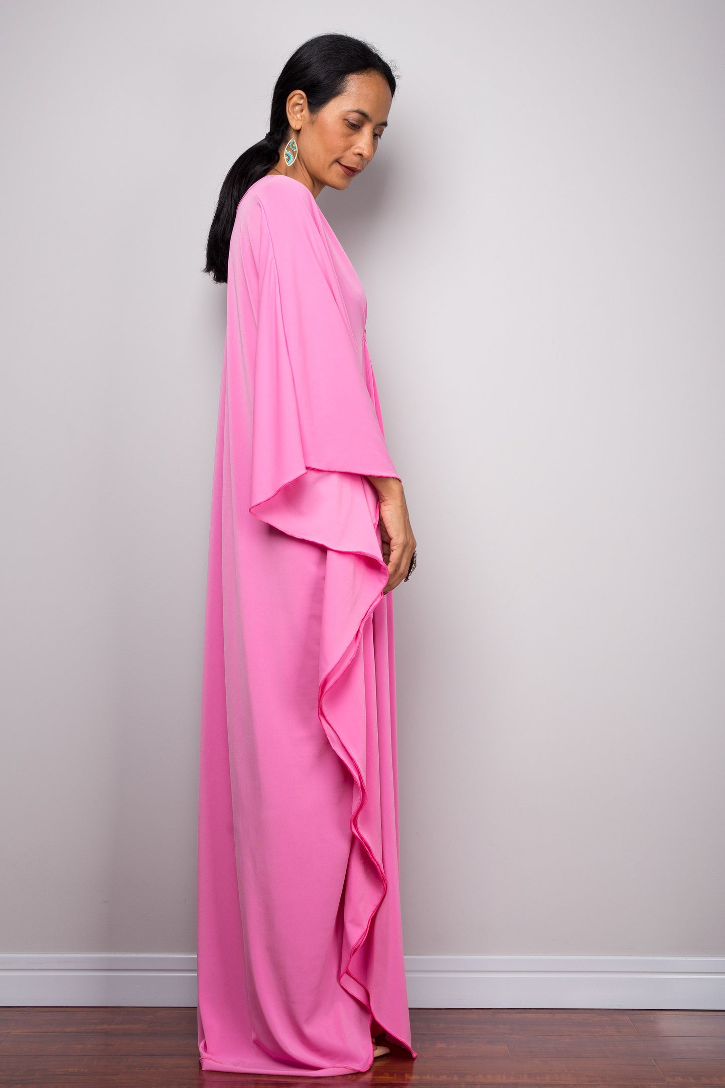 Pink kaftan dress. Buy this pink designer kaftan online directly from Nuichan. A high quality caftan dress at an affordable price