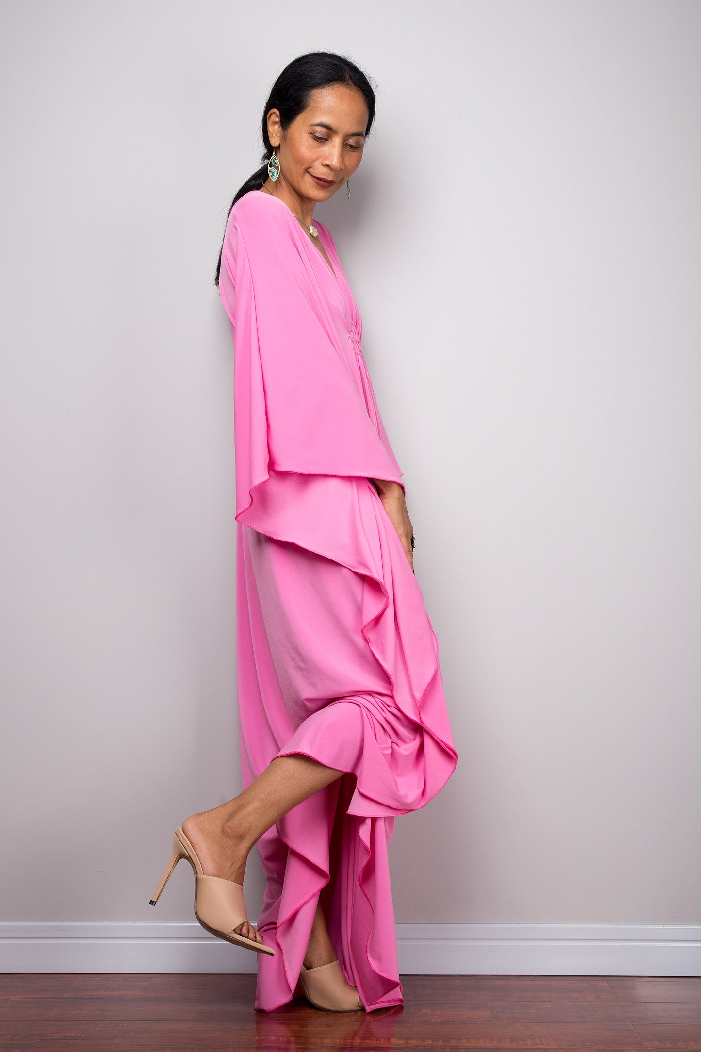 Pink kaftan dress. Buy this pink designer kaftan online directly from Nuichan. A high quality caftan dress at an affordable price