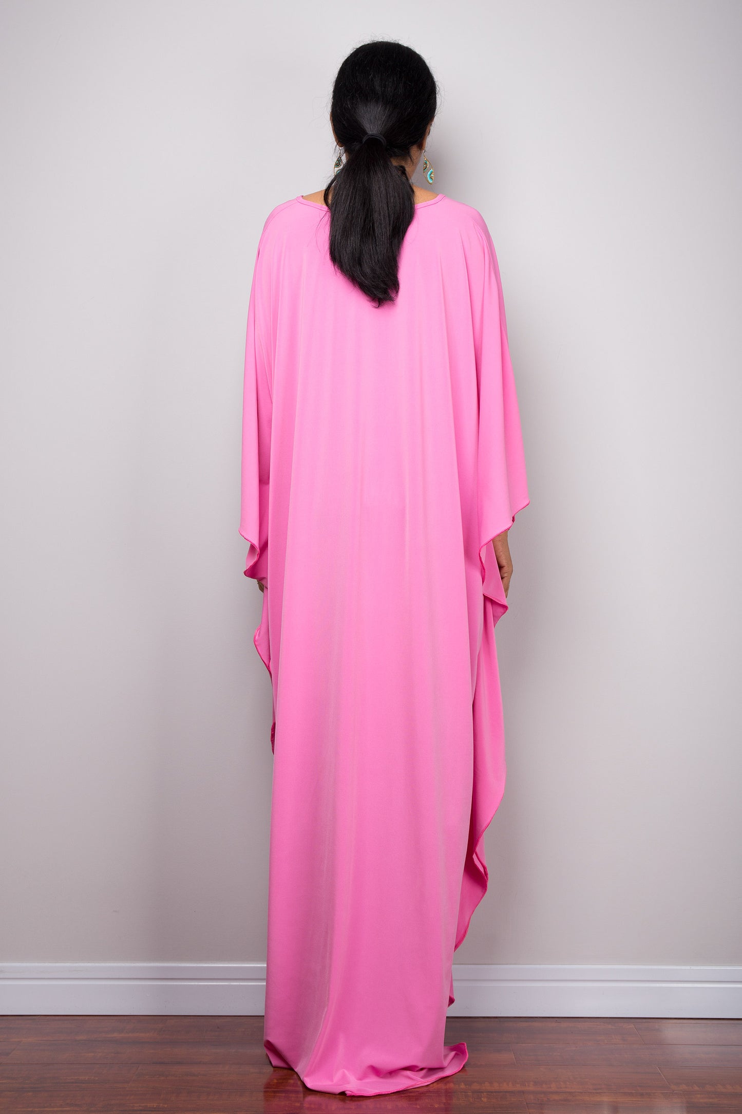 Pink kaftan dress. Buy this pink designer kaftan online directly from Nuichan. A high quality caftan dress at an affordable price