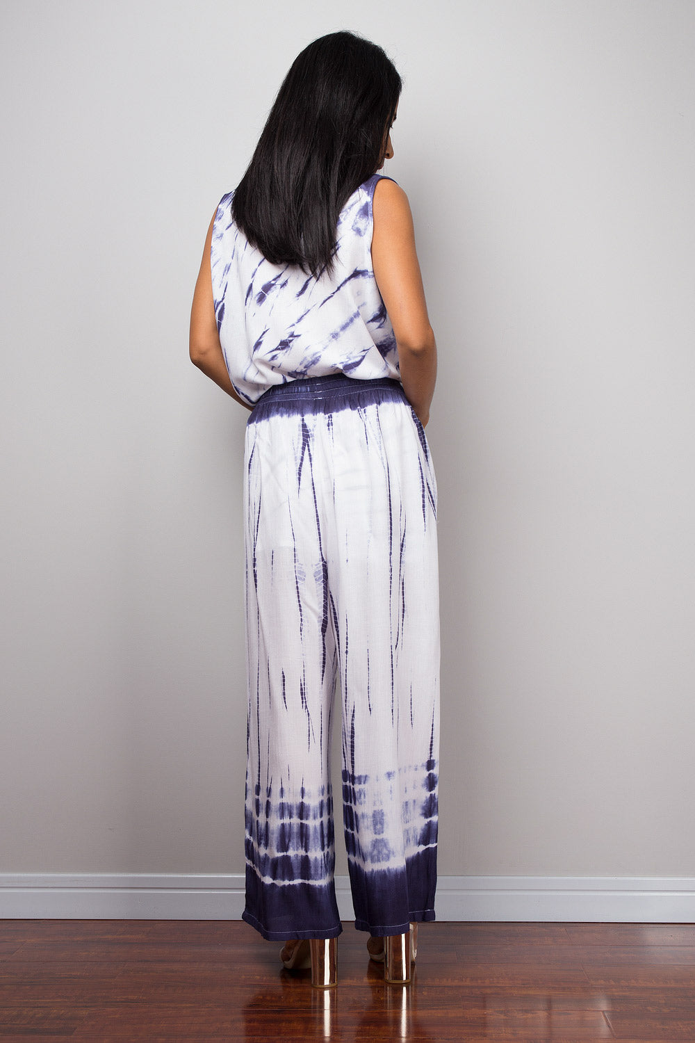 Blue and white tie dye pants and top set. Shibori design by Nuichan