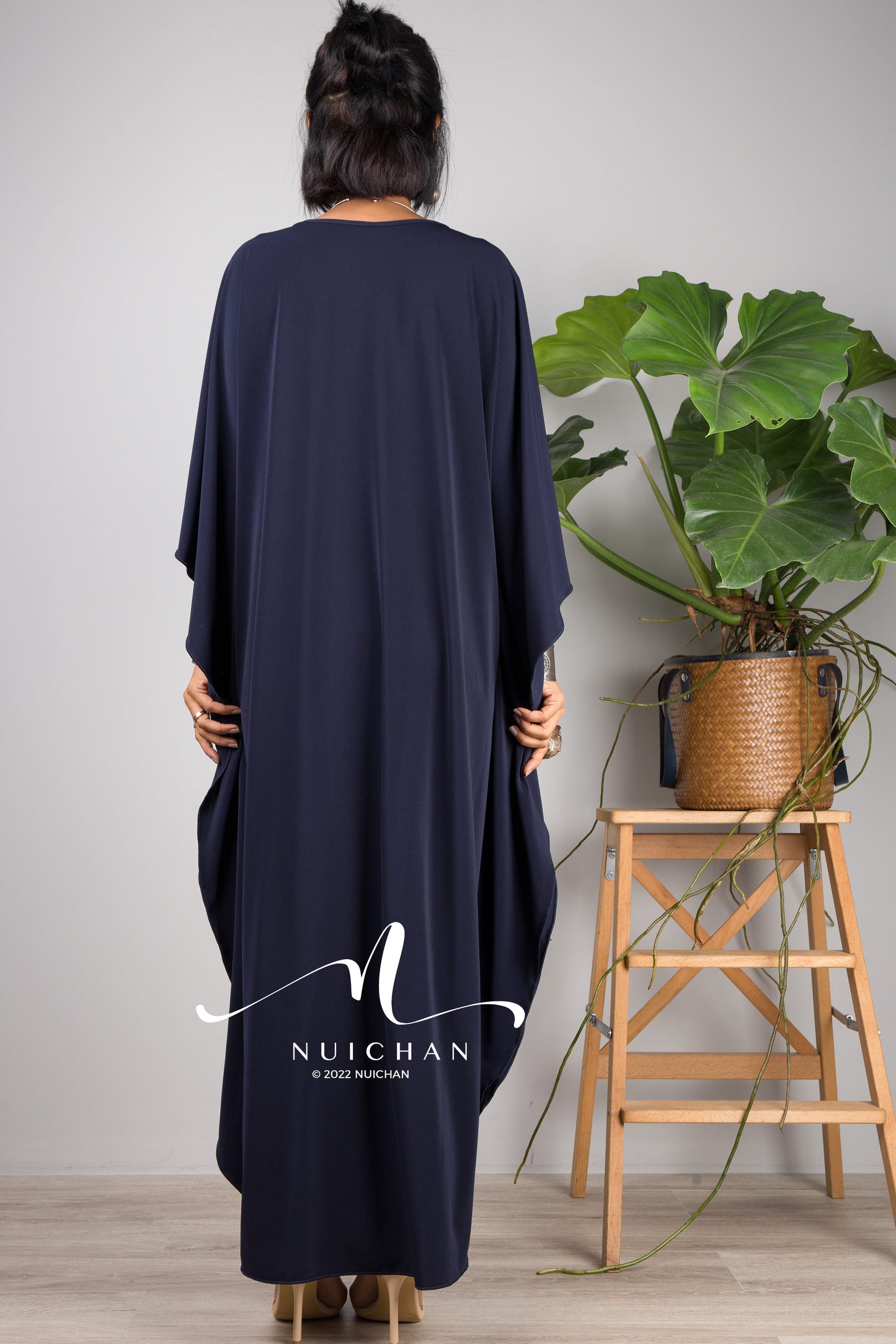 Nuichan women's kaftan dress. Short blue kaftan dress for petite ladies.