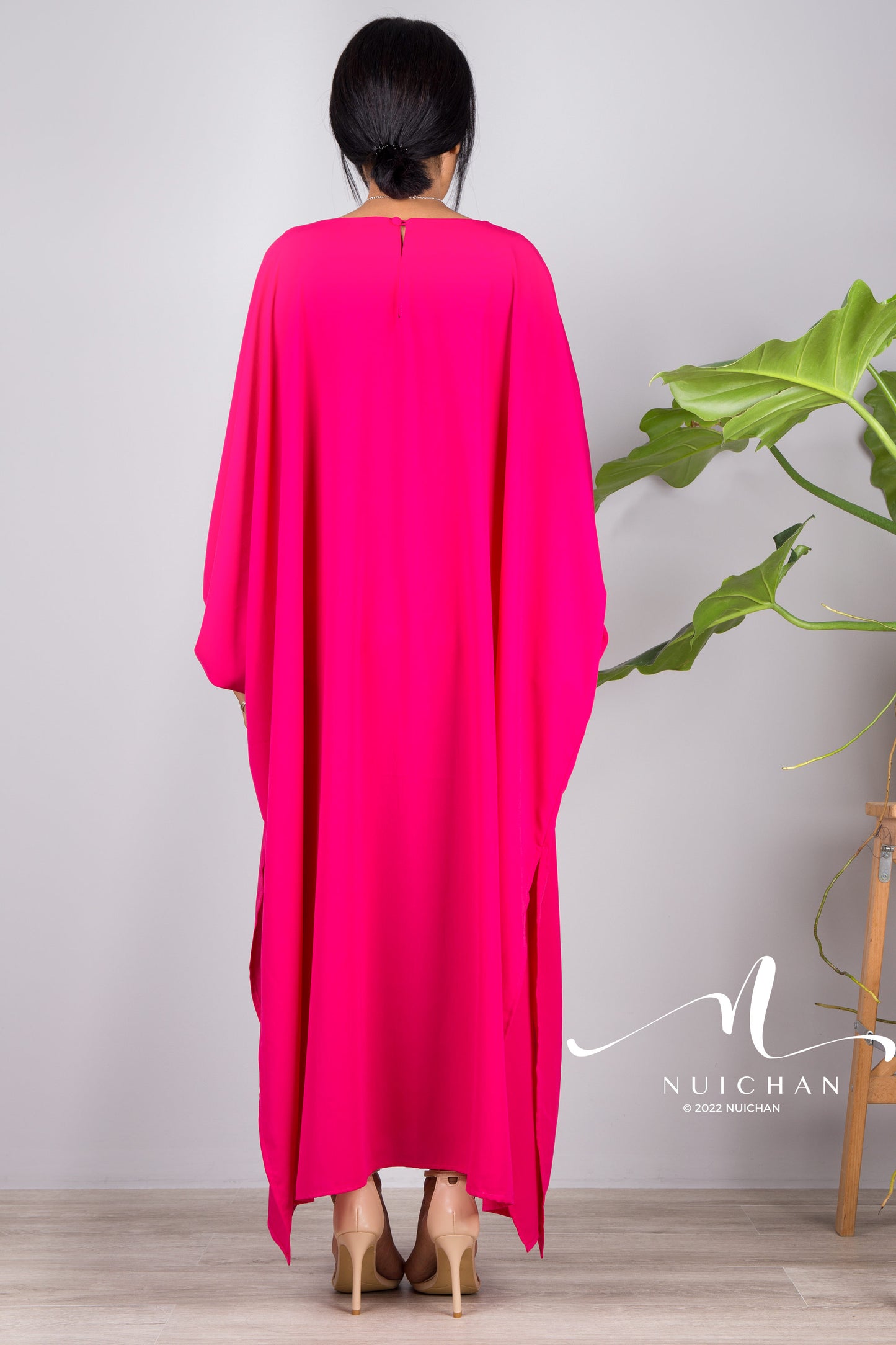 Nuichan women's hot pink kaftan | Loose fit statement dress in pink