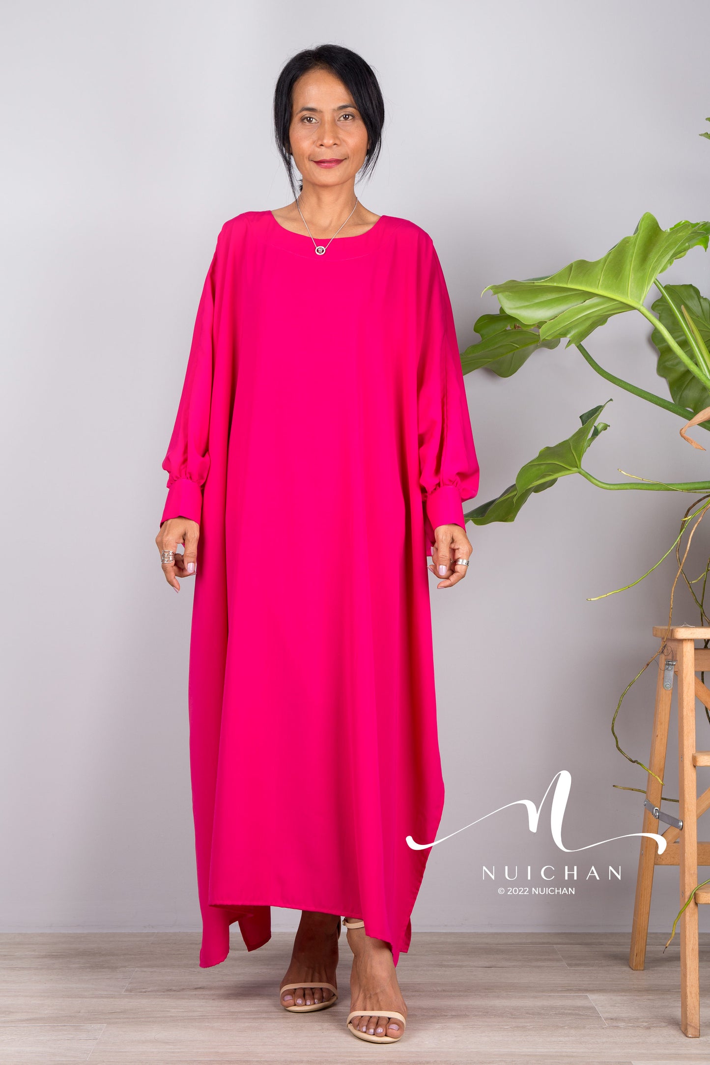 Nuichan women's hot pink kaftan | Loose fit statement dress in pink