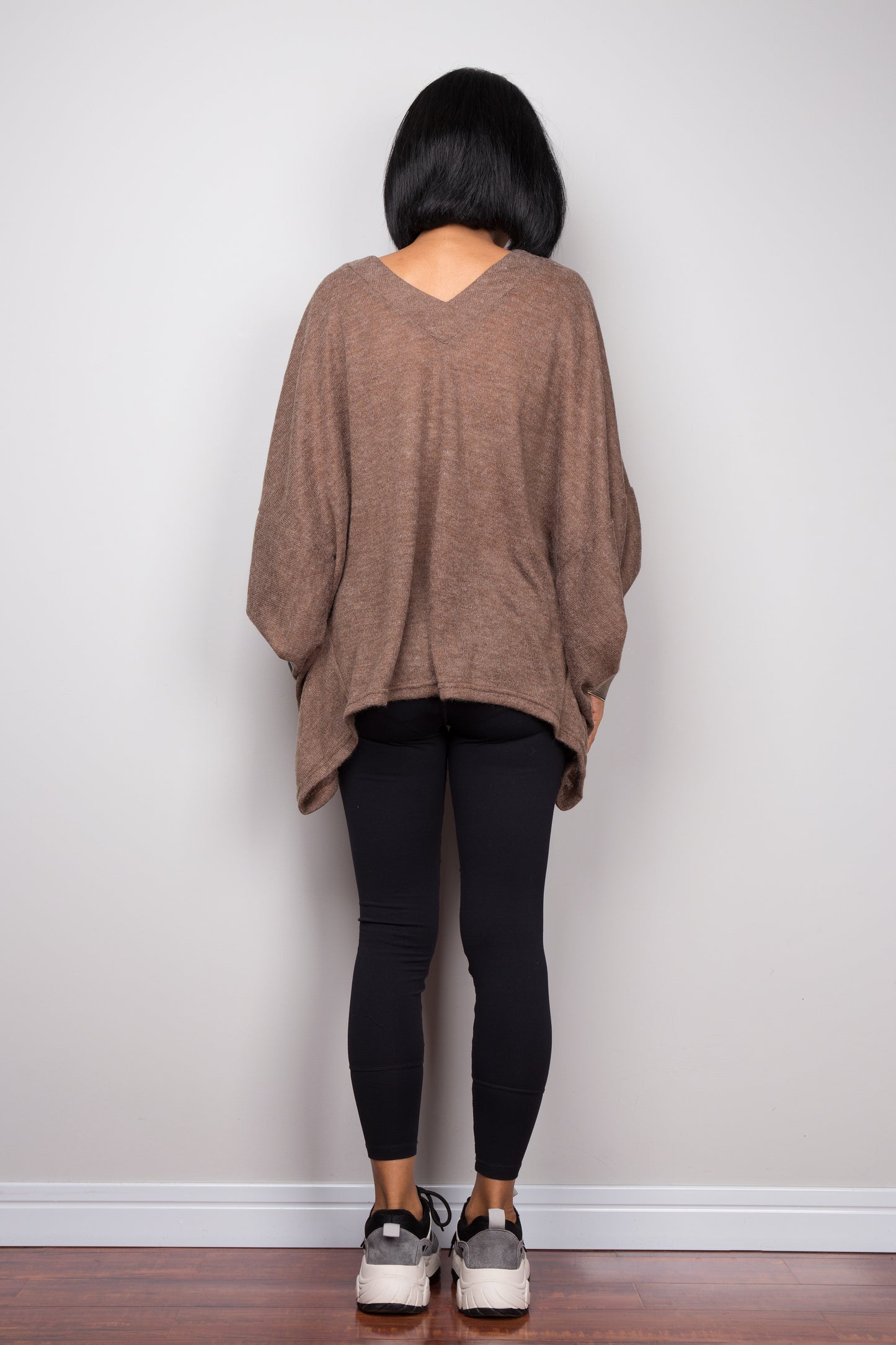 Knitwear sweater kaftan top by Nuichan. Buy knitted pullover tunic online.