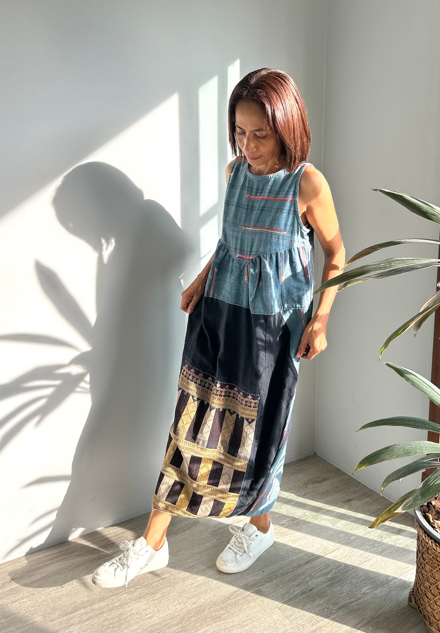 Sleeveless hemp dress