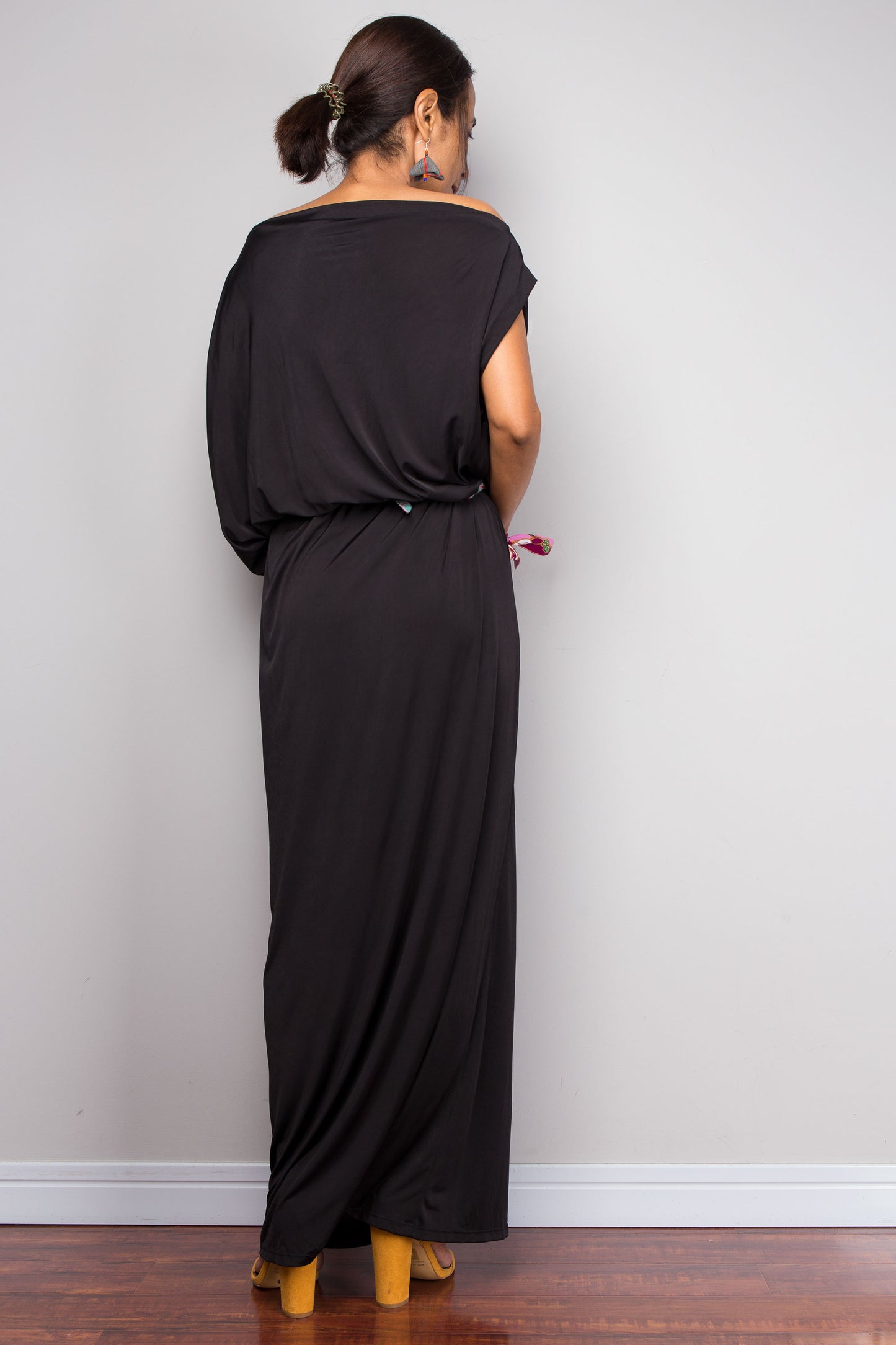 Schwarzes Abendkleid