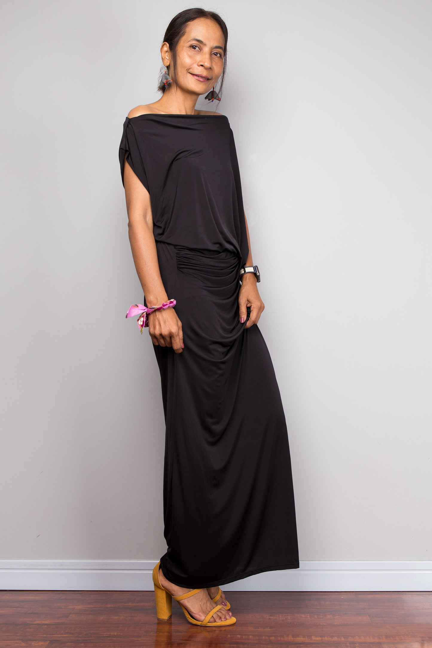 Schwarzes Abendkleid