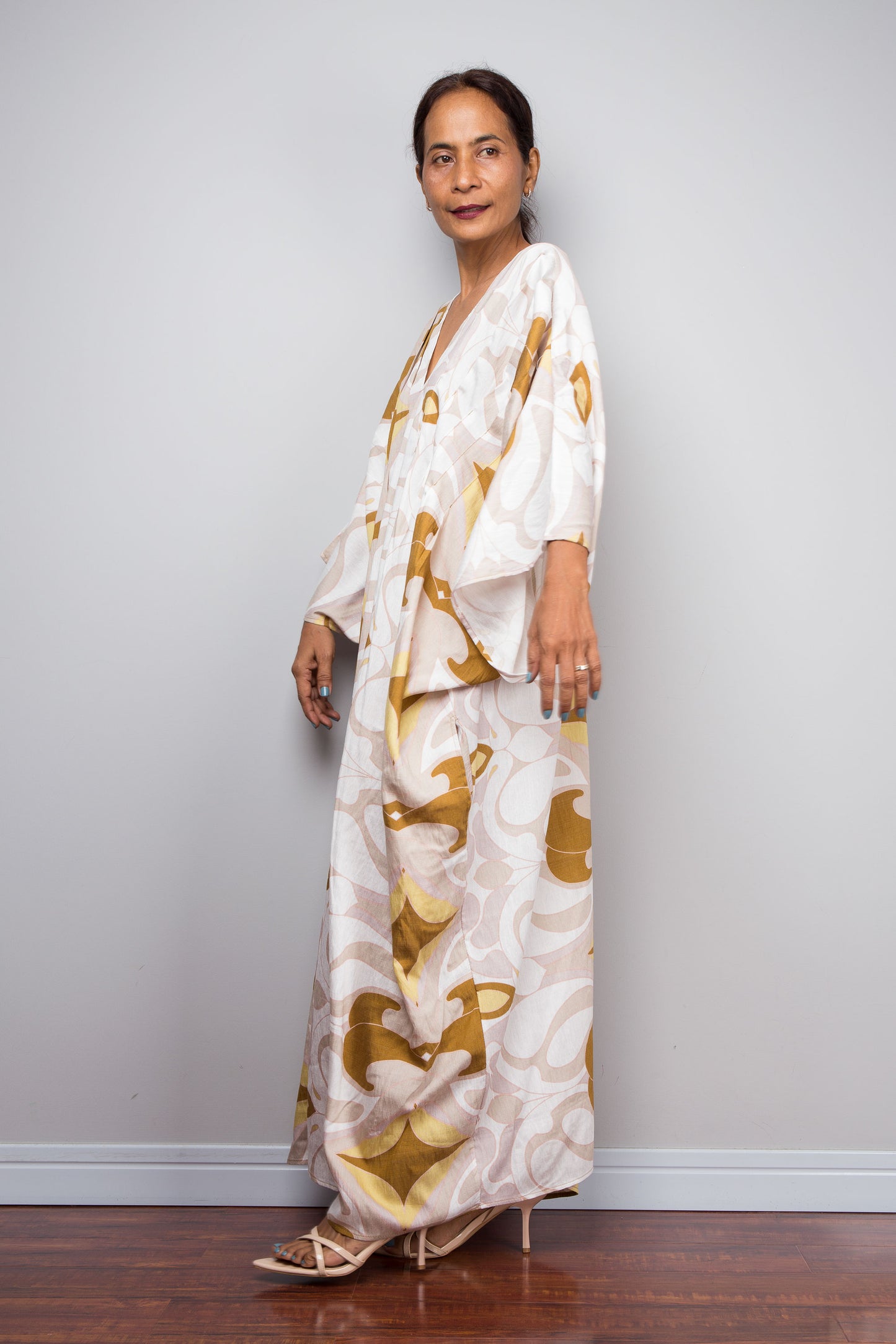 Geblümtes Kaftankleid