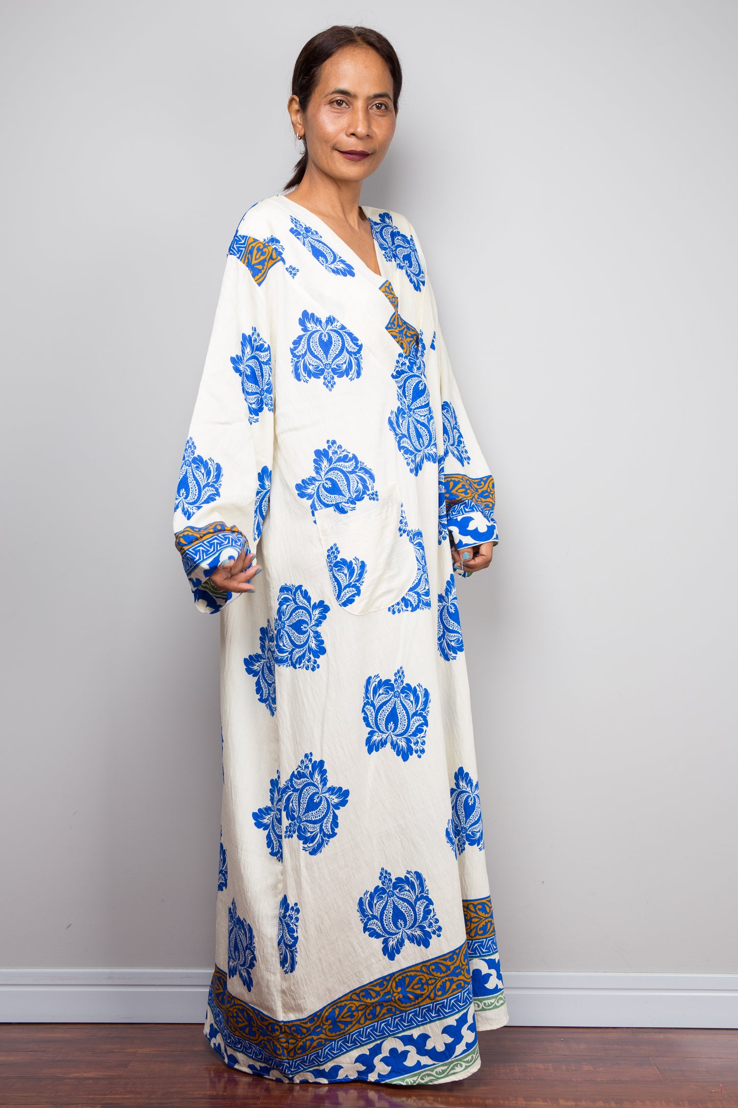 Bohemian Blue & Cream Caftan Dress – Bold Floral Kaftan