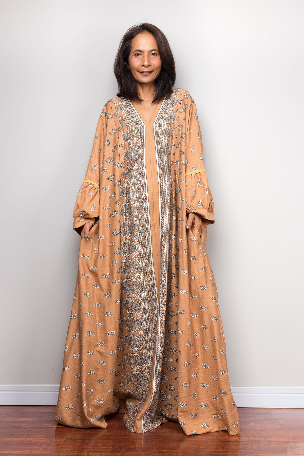 Geblümtes Kaftankleid