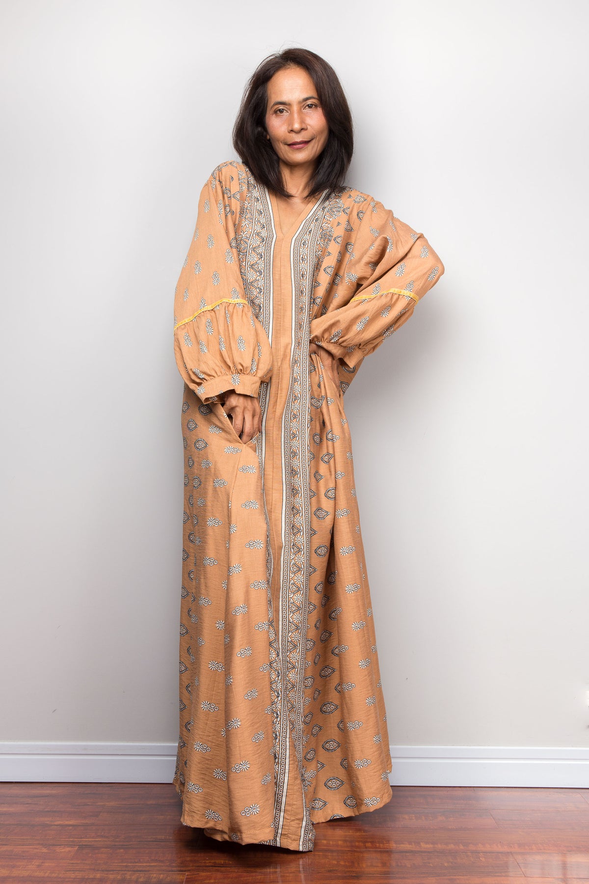 Geblümtes Kaftankleid