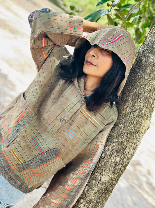 Handwoven hemp pullover hoodie with kangaroo pockets, ideal for sustainable boho women's wear. Nuichan hill tribe street wear design