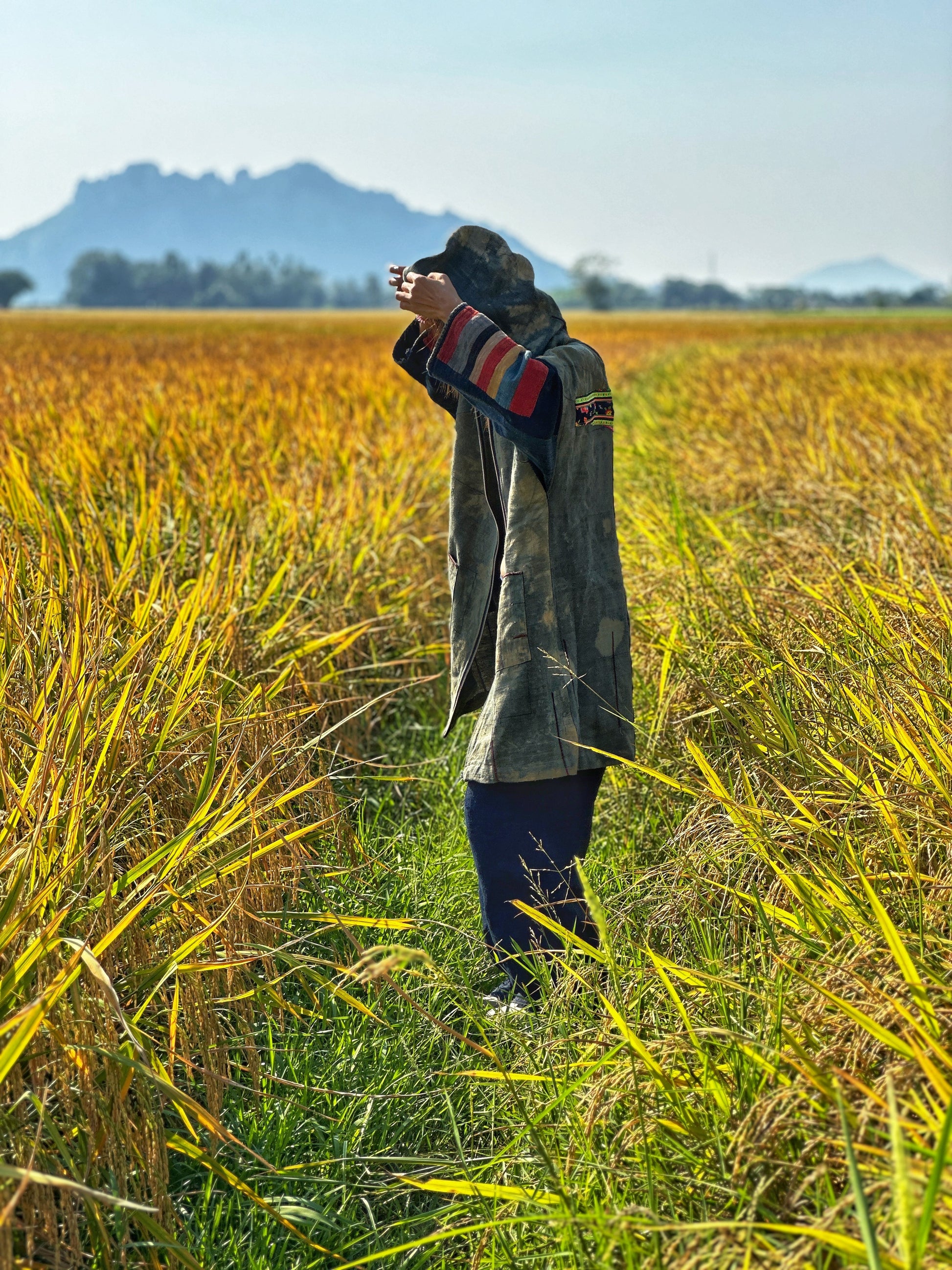 Hooded coat with zipper and pockets.  Hill tribe fabric clothing by Nuichan