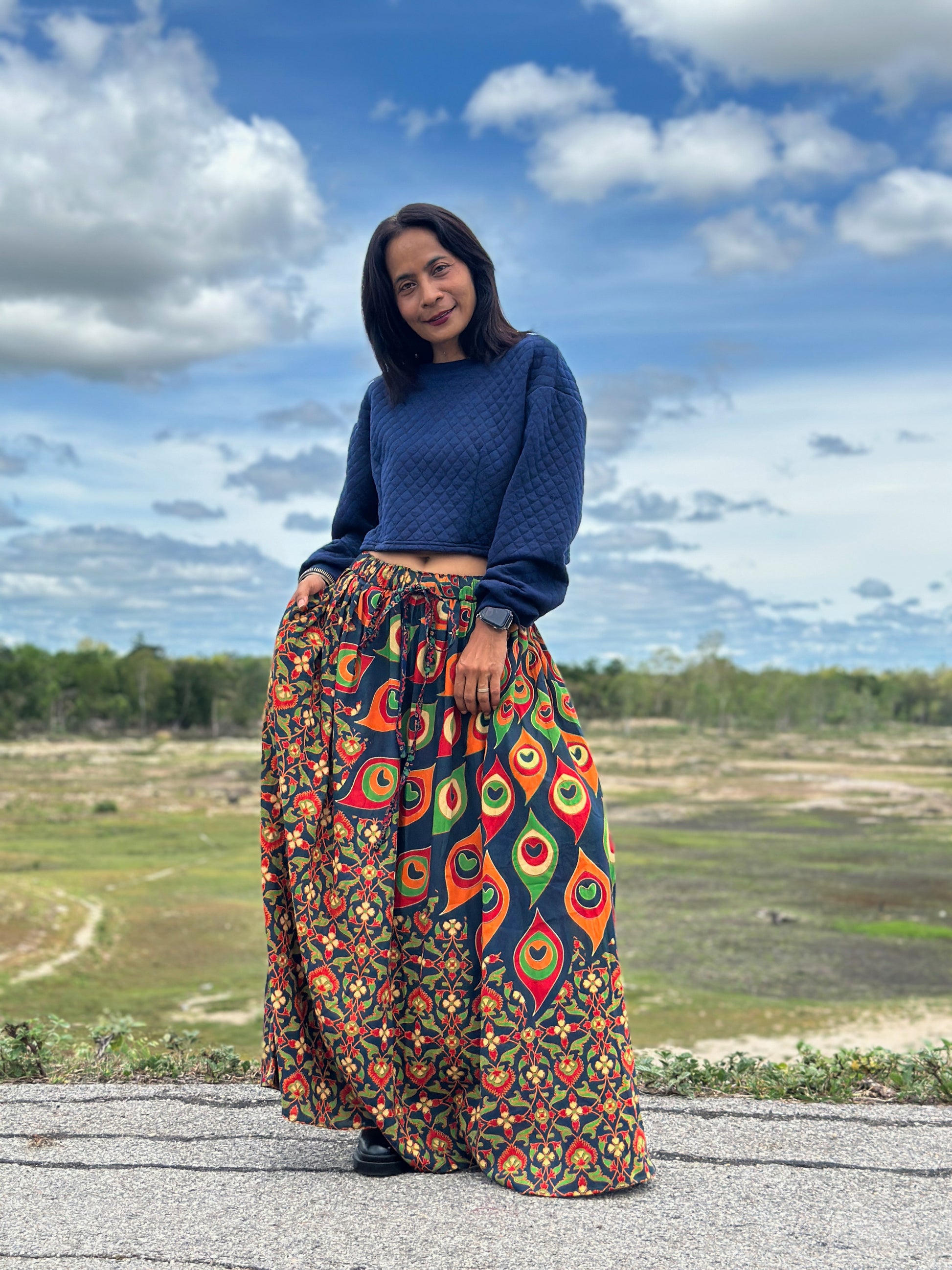 Maxi mandala skirt in blue, green and red, Indian cotton, elastic waist, ideal for women’s boho summer style.  

