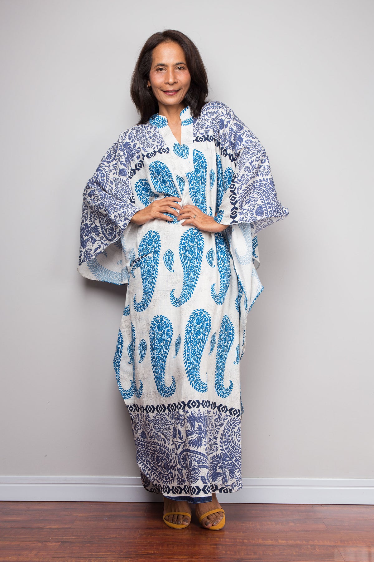 Geblümtes Kaftankleid