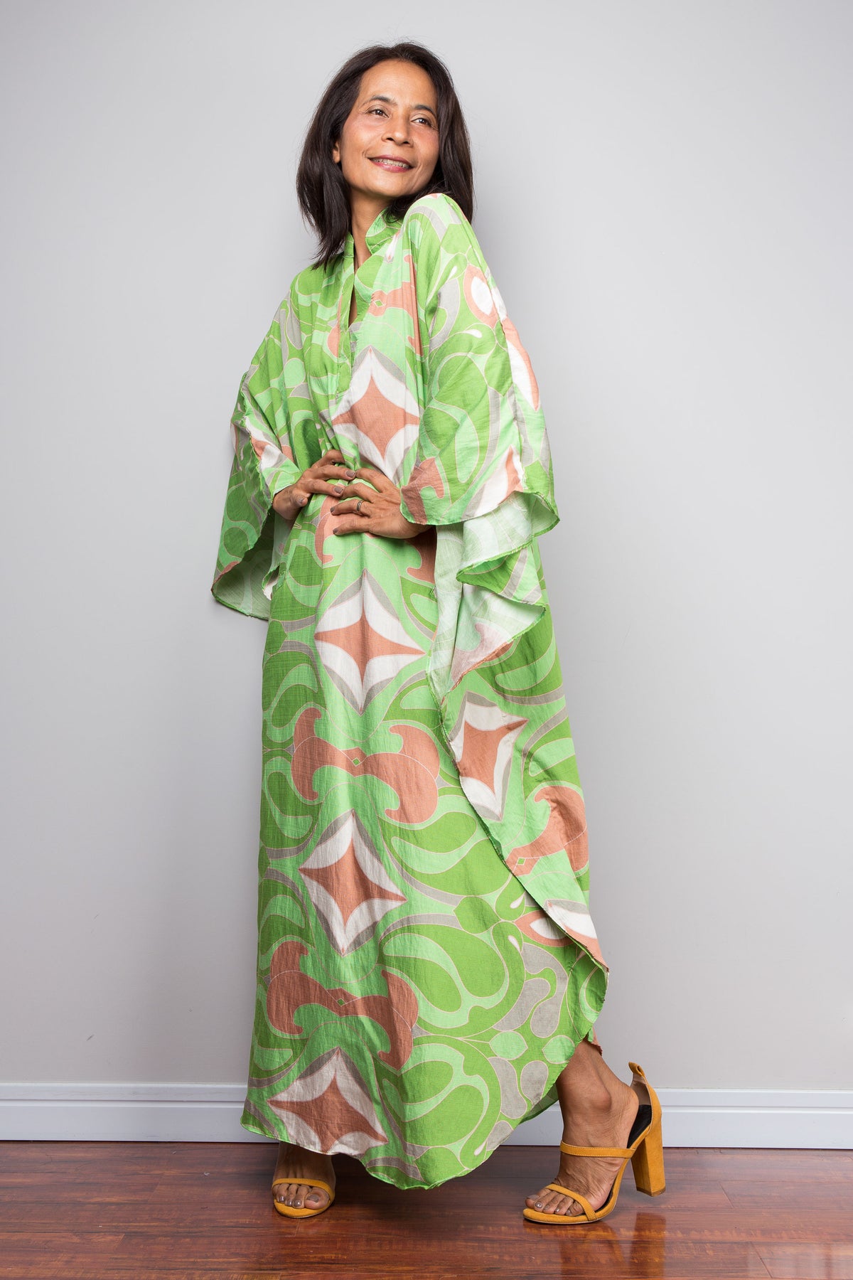 Geblümtes Kaftankleid
