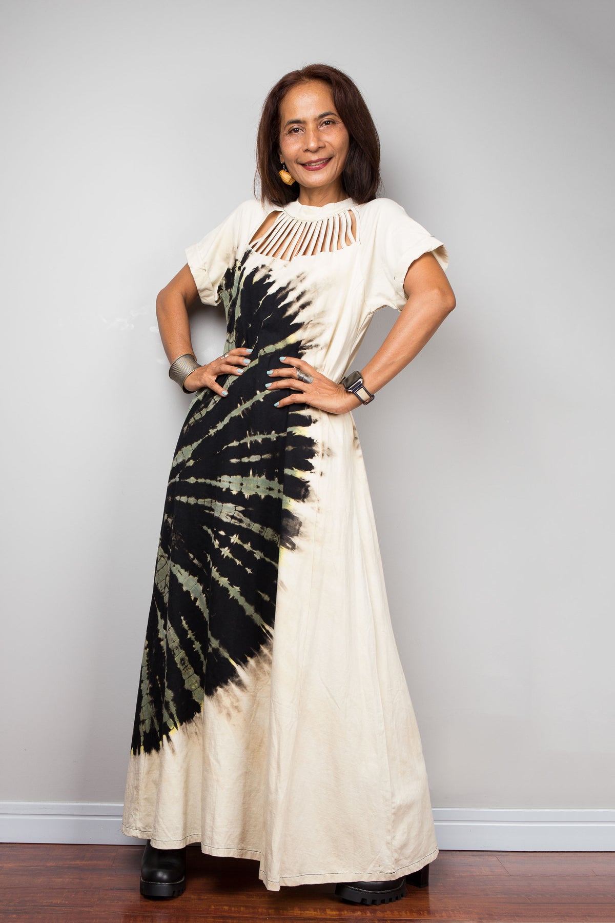 Reverse Tie Dye Cutout Neckline Maxi Dress