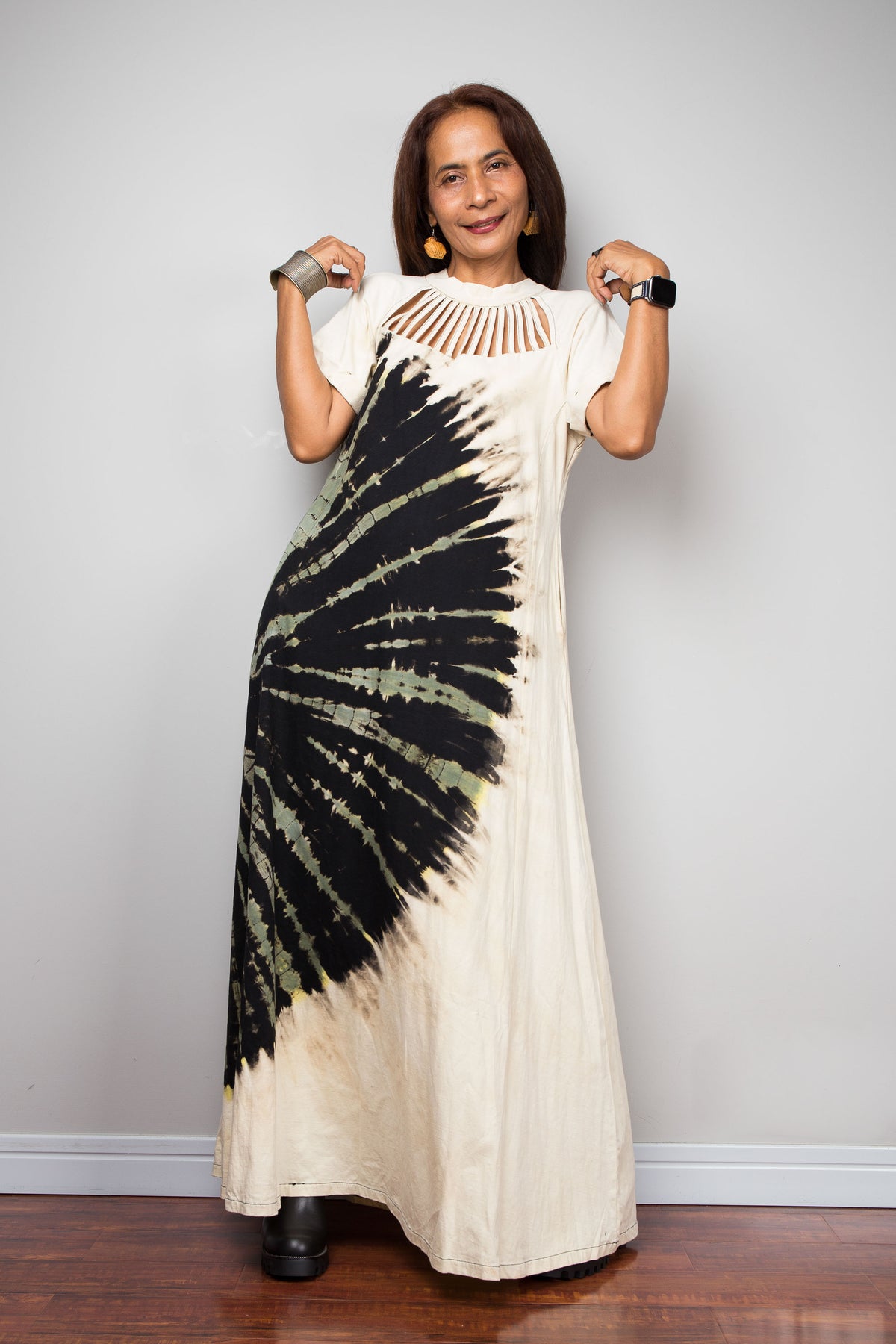 Reverse Tie Dye Cutout Neckline Maxi Dress
