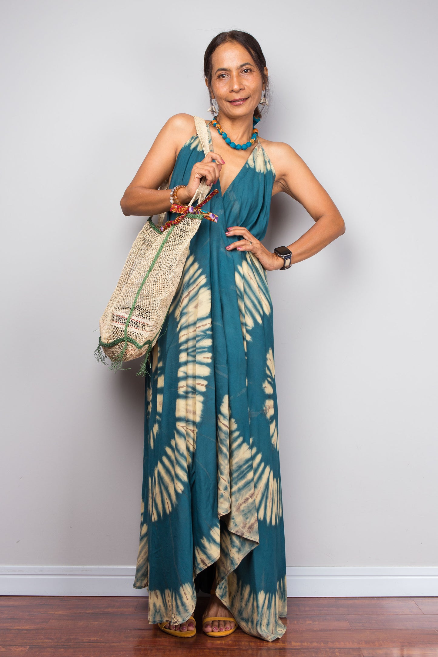 Maxikleid zum Binden im Batik-Design