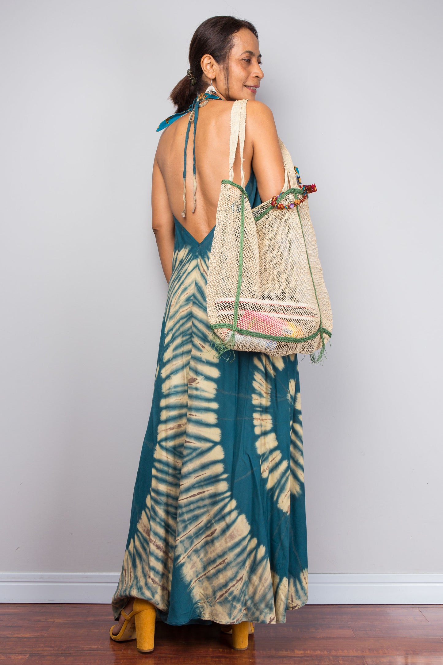 Maxikleid zum Binden im Batik-Design