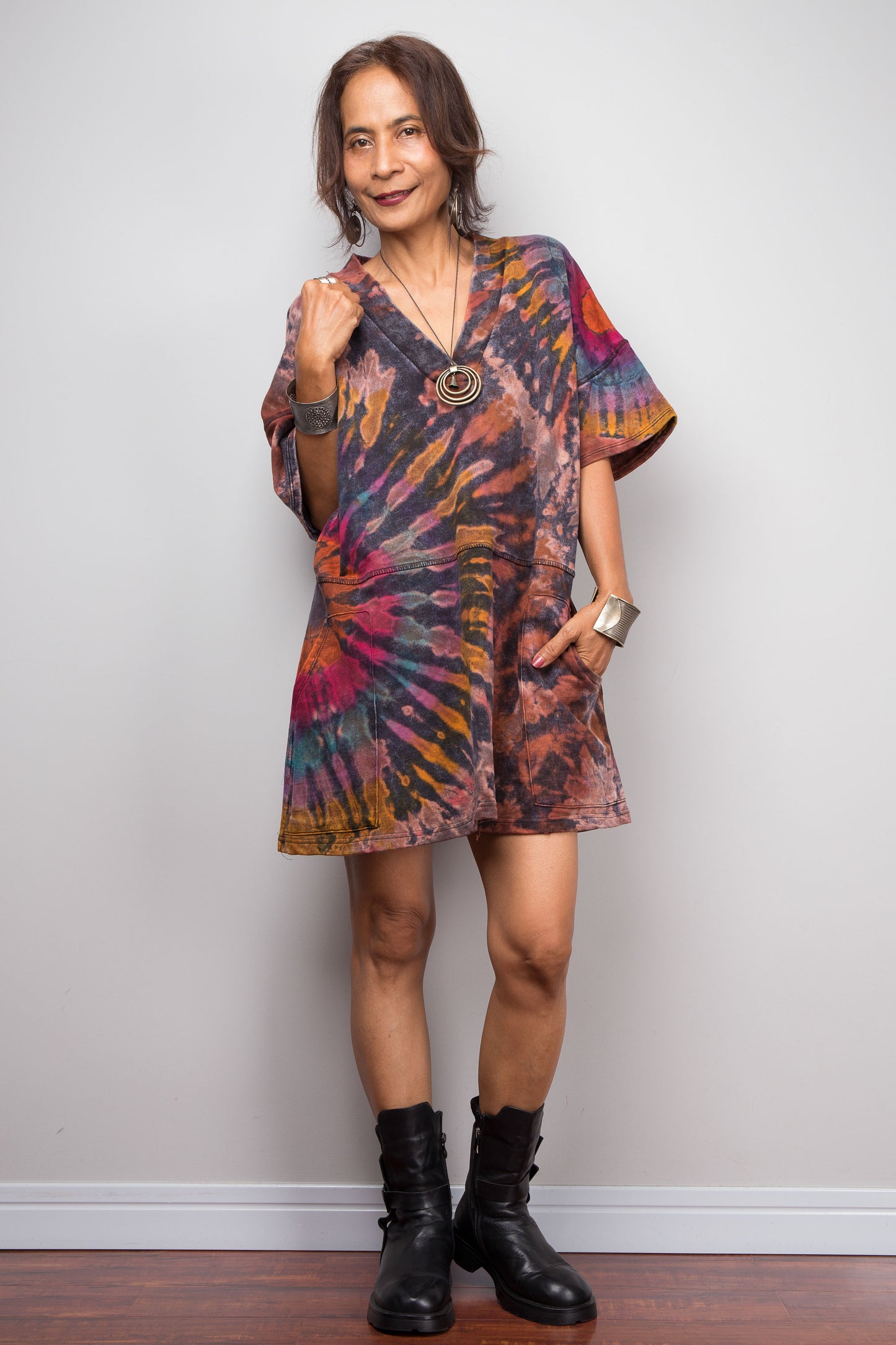 Tie Dye Knit V Neck Tunic Dress