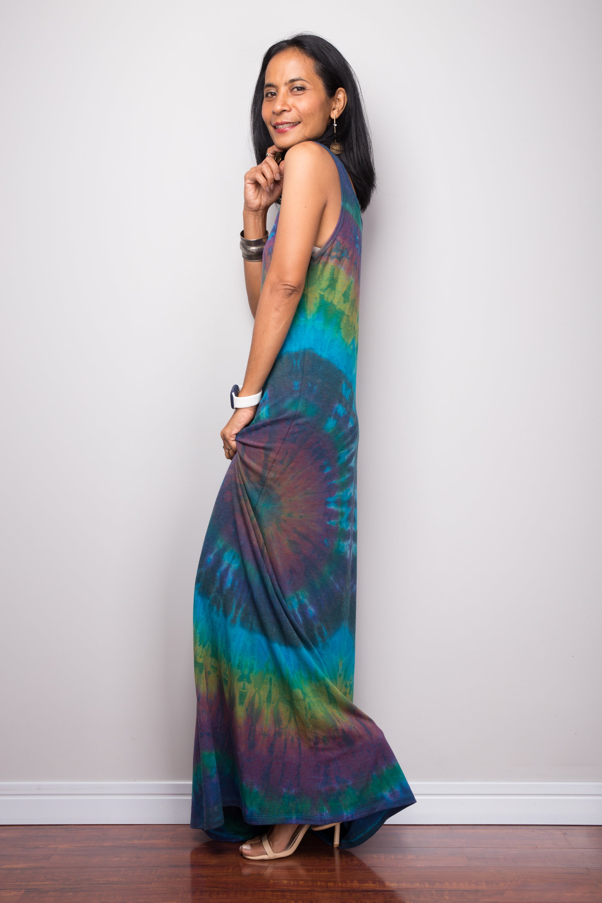 tie dye dress women Mini tie-dye Blue For The dress has one dramatic side slit Reverse Tie Dye Kaftan Dress