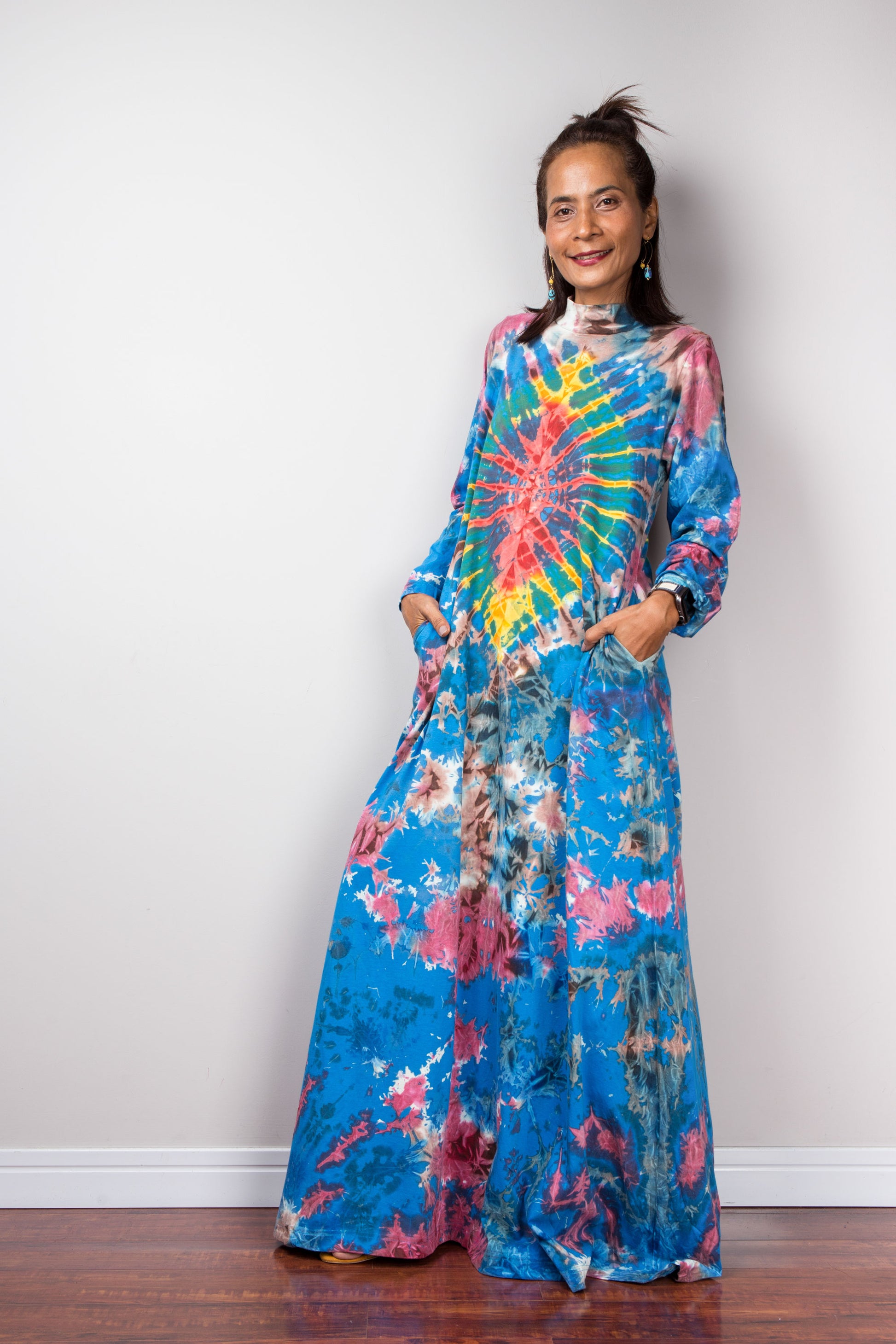 Long sleeve tie dye dress with inseam pockets and short mock turtle neck