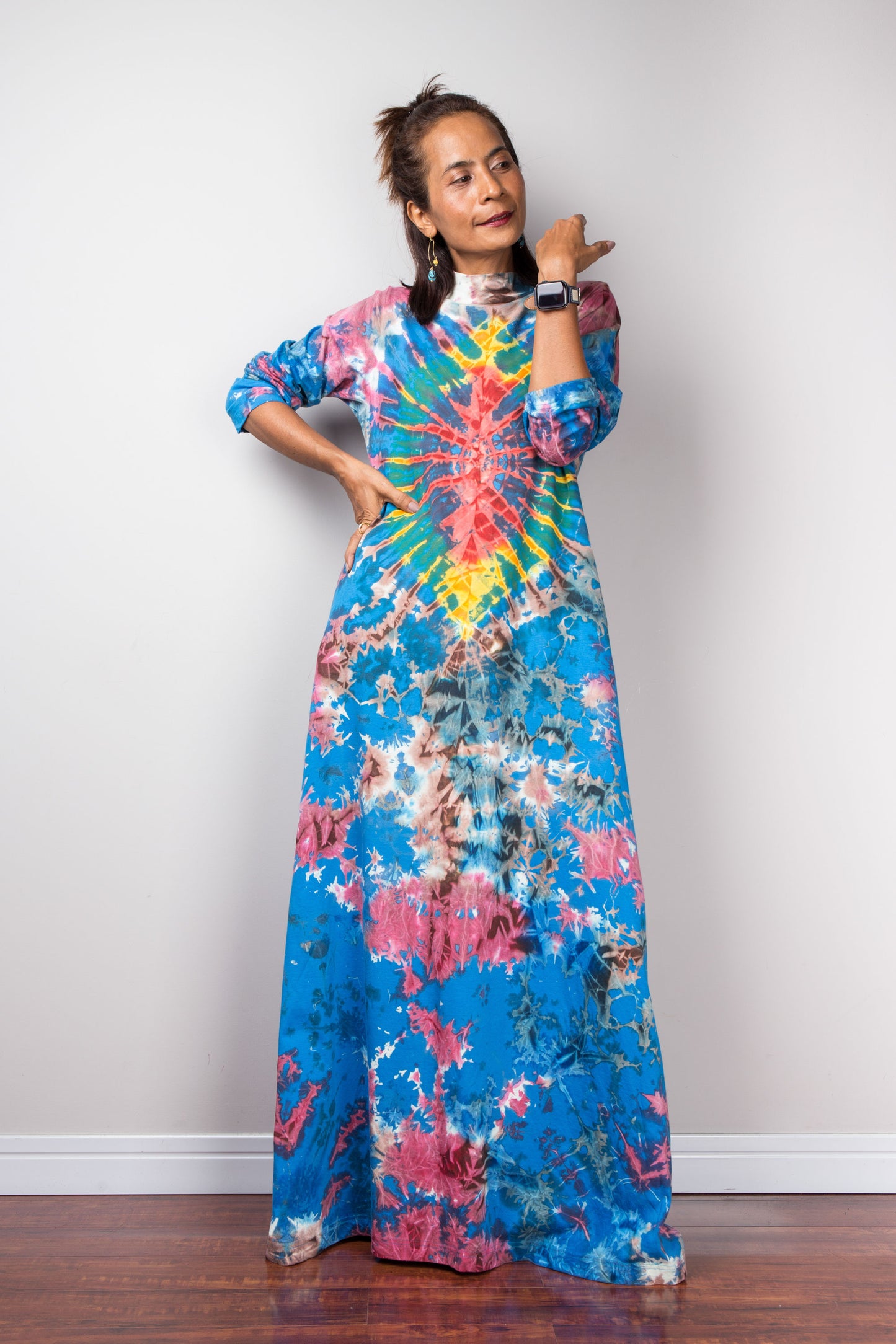 Long sleeve tie dye dress with inseam pockets and short mock turtle neck