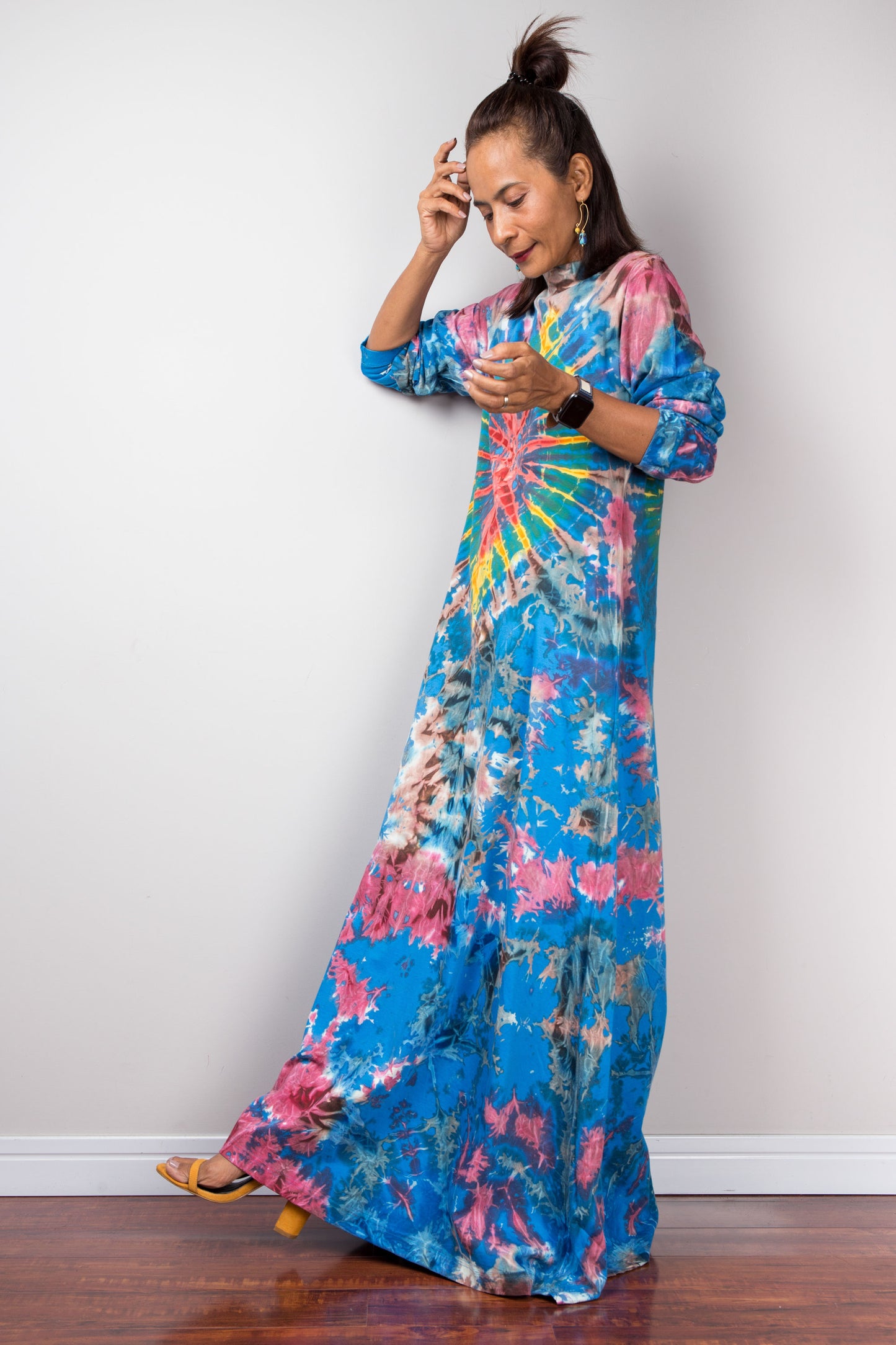 Tie dye dress with long sleeves, inseam pockets and short mock turtle neck