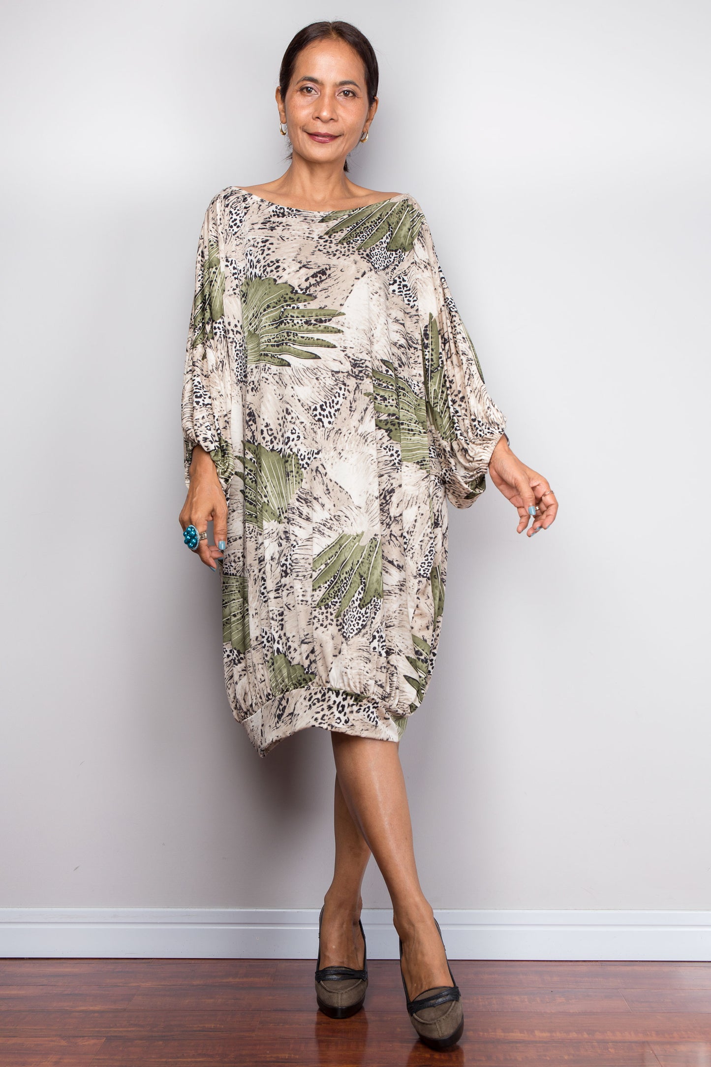 Boho-Kleid für zierliche Frauen