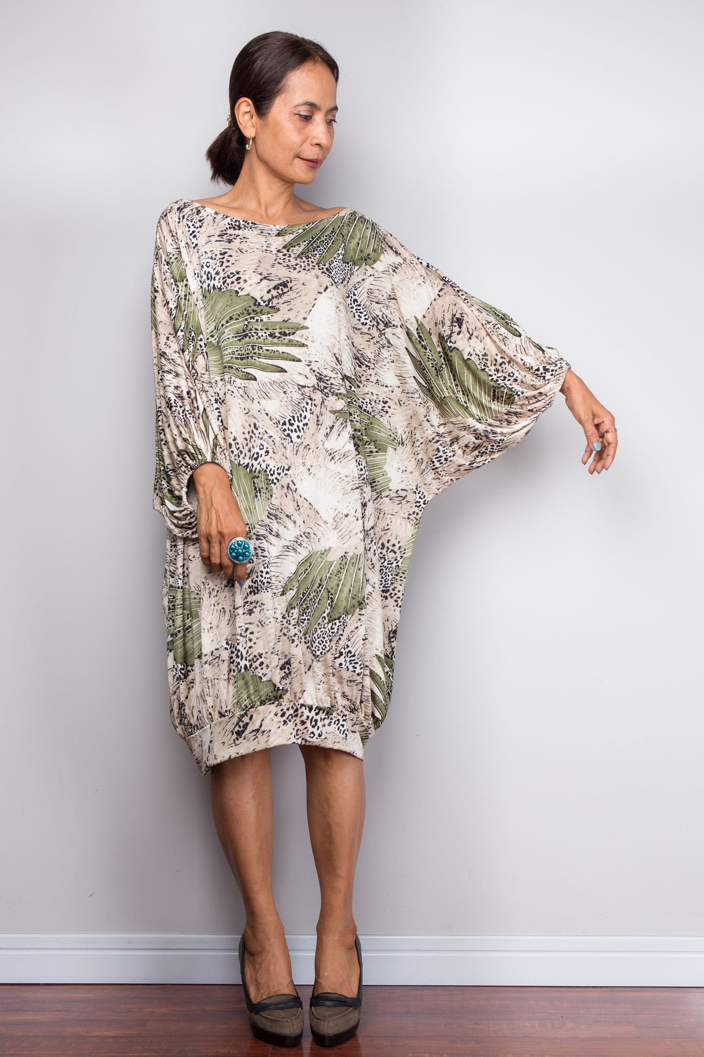 Boho-Kleid für zierliche Frauen
