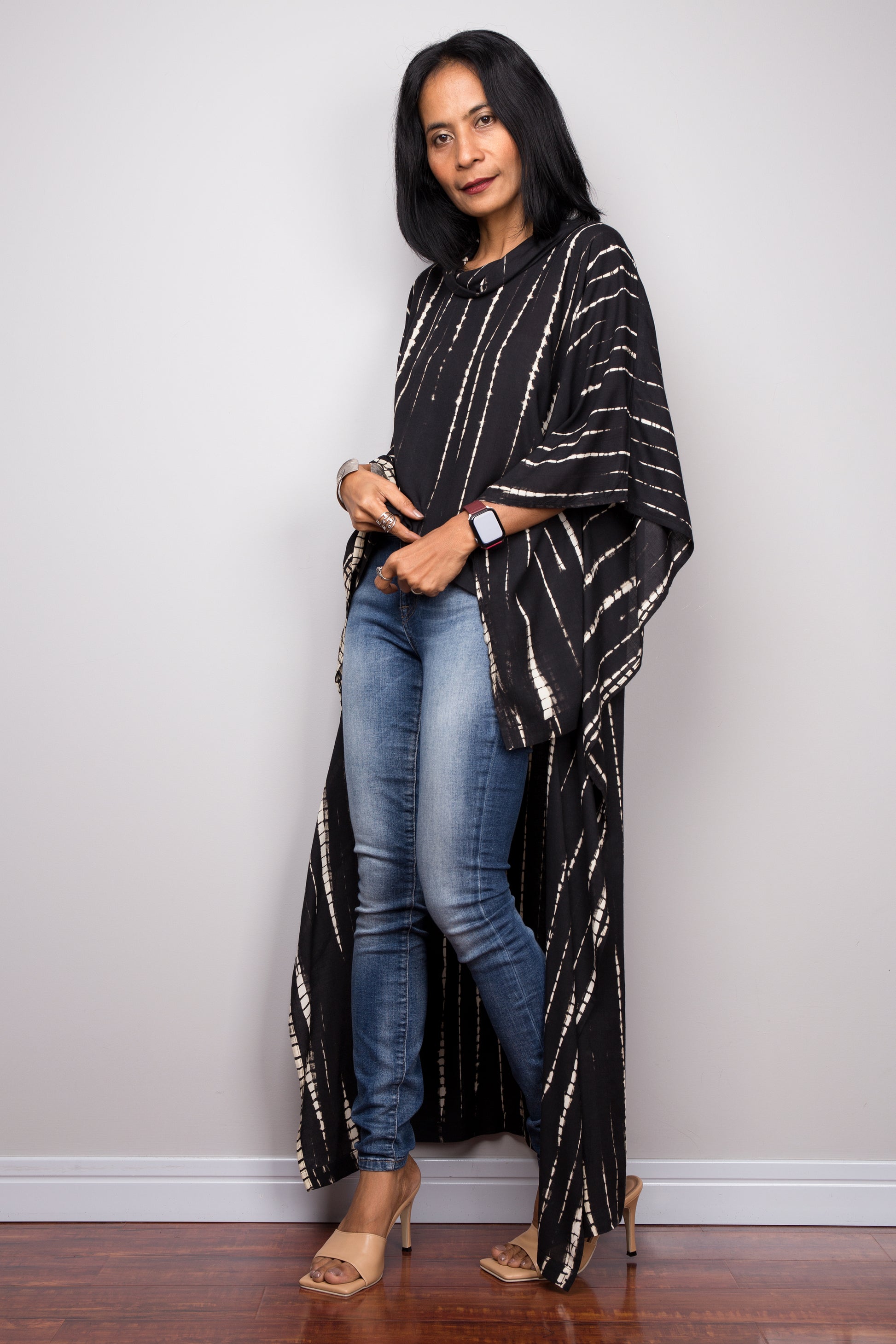 Buy Short front  black dress online.  Tie dye cover up, black kaftan top, loungewear by Nuichan