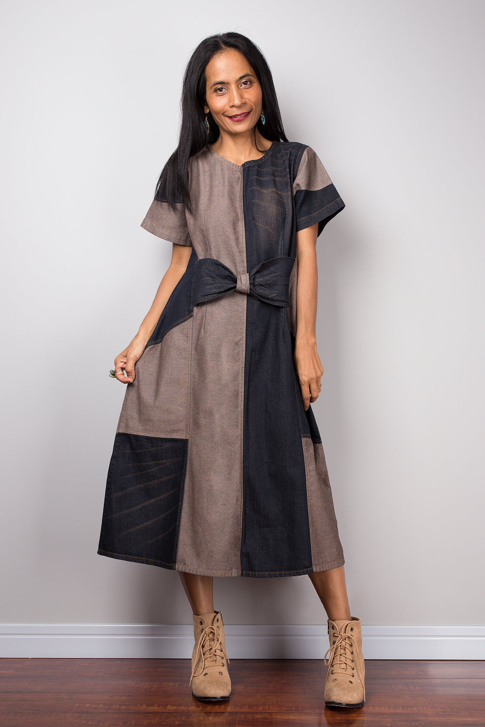denim dress, Mid length dress, Stonewashed denim dress, Short sleeve denim dress