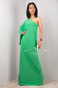 Nuichan women's one shoulder bridesmaid maxi dress in green.