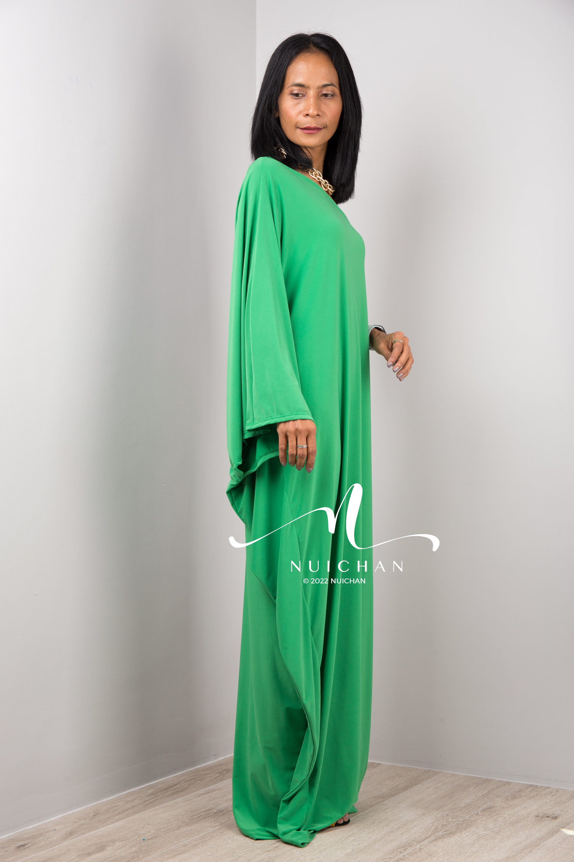 Nuichan women's one shoulder bridesmaid maxi dress in green.
