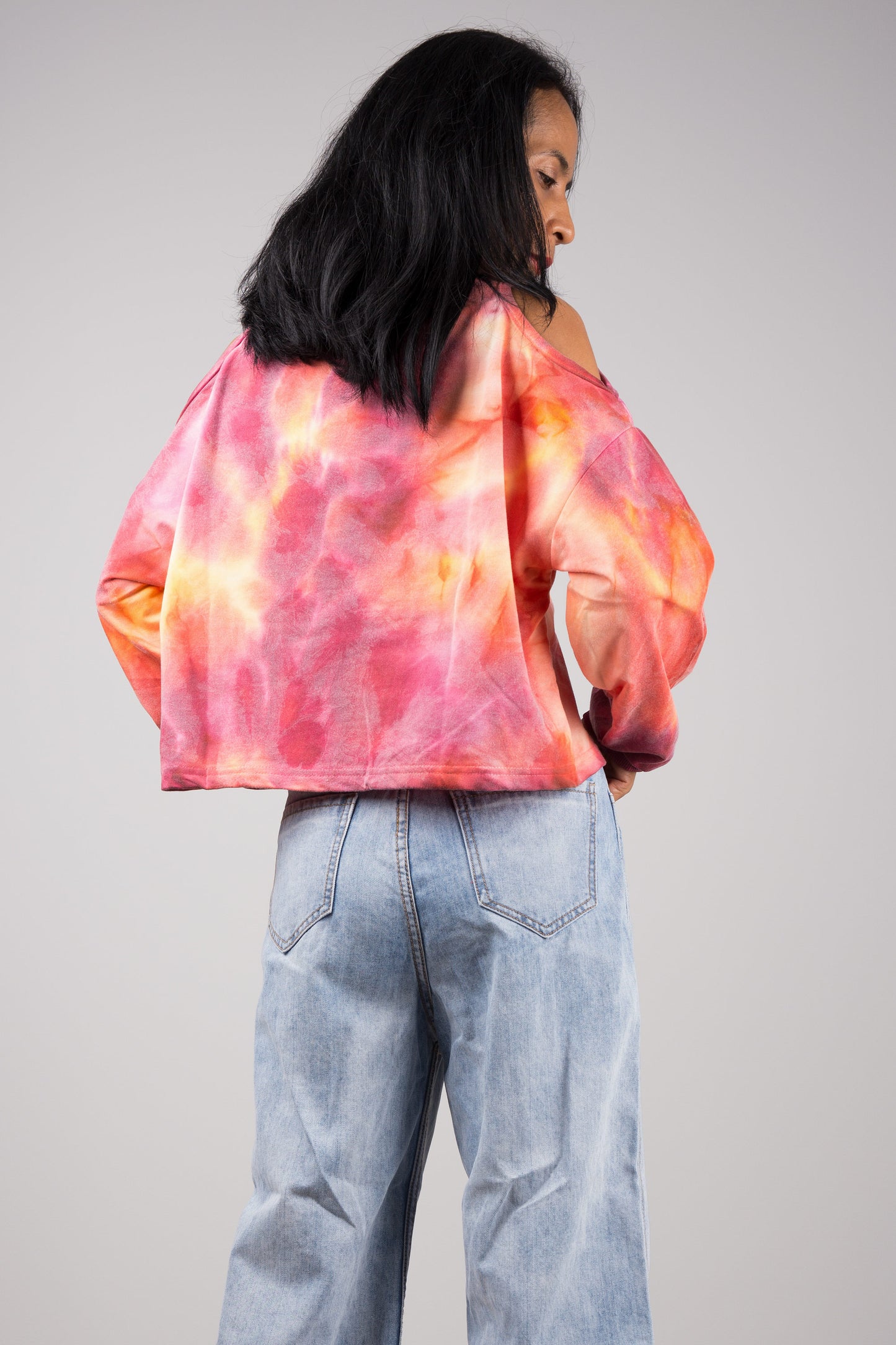  Tie Dye Sweatshirt - Shop for and buy tie dye sweatshirt online at Nuichan. Find tie dye sweatshirt at Nuichan