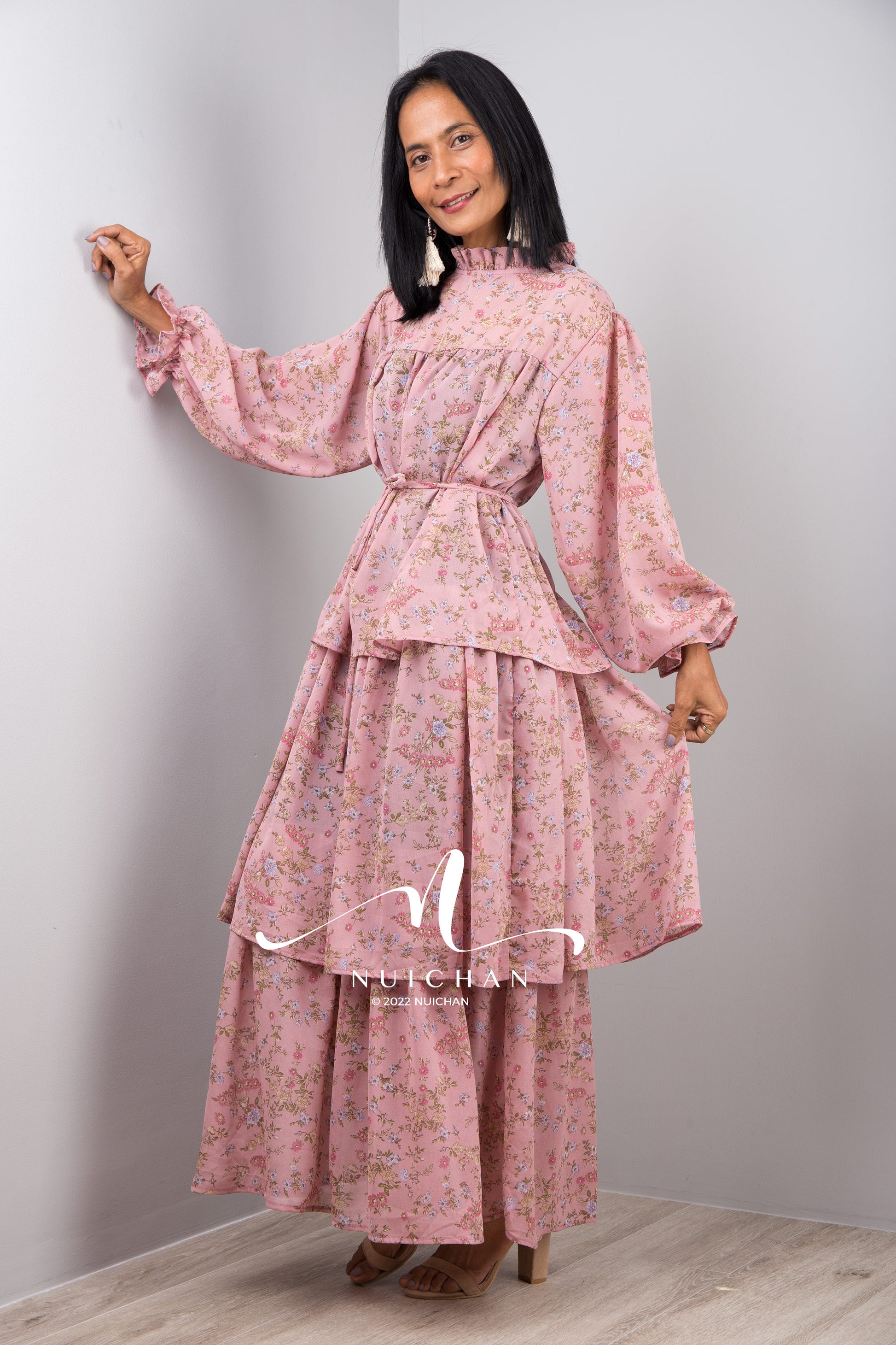 long sleeve pink chiffon dress Zapaka Women Dusty Rose V-Neck Maxi Bridesmaid Dress with Sleeves A Line Ruched Wedding Guest Dress, Dusty Rose / US2