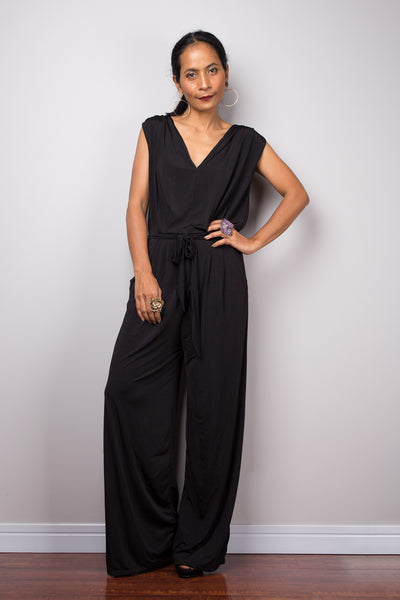 Black Jumpsuit | Black Jumper | Elegant jumpsuit with v neck and pockets