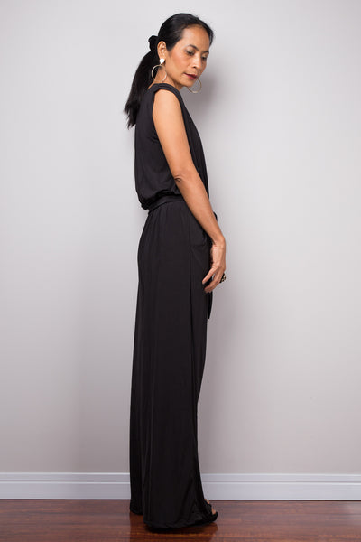 Black Jumpsuit | Black Jumper | Elegant jumpsuit with v neck and pockets