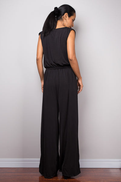 Black Jumpsuit | Black Jumper | Elegant jumpsuit with v neck and pockets