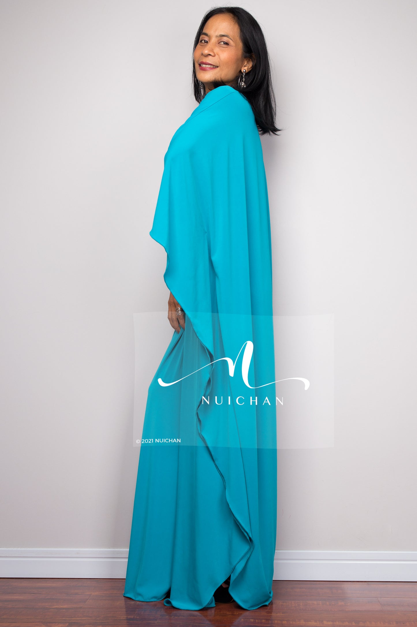 Buy Kaftans online. Kimono kaftan frock dress by Nuichan